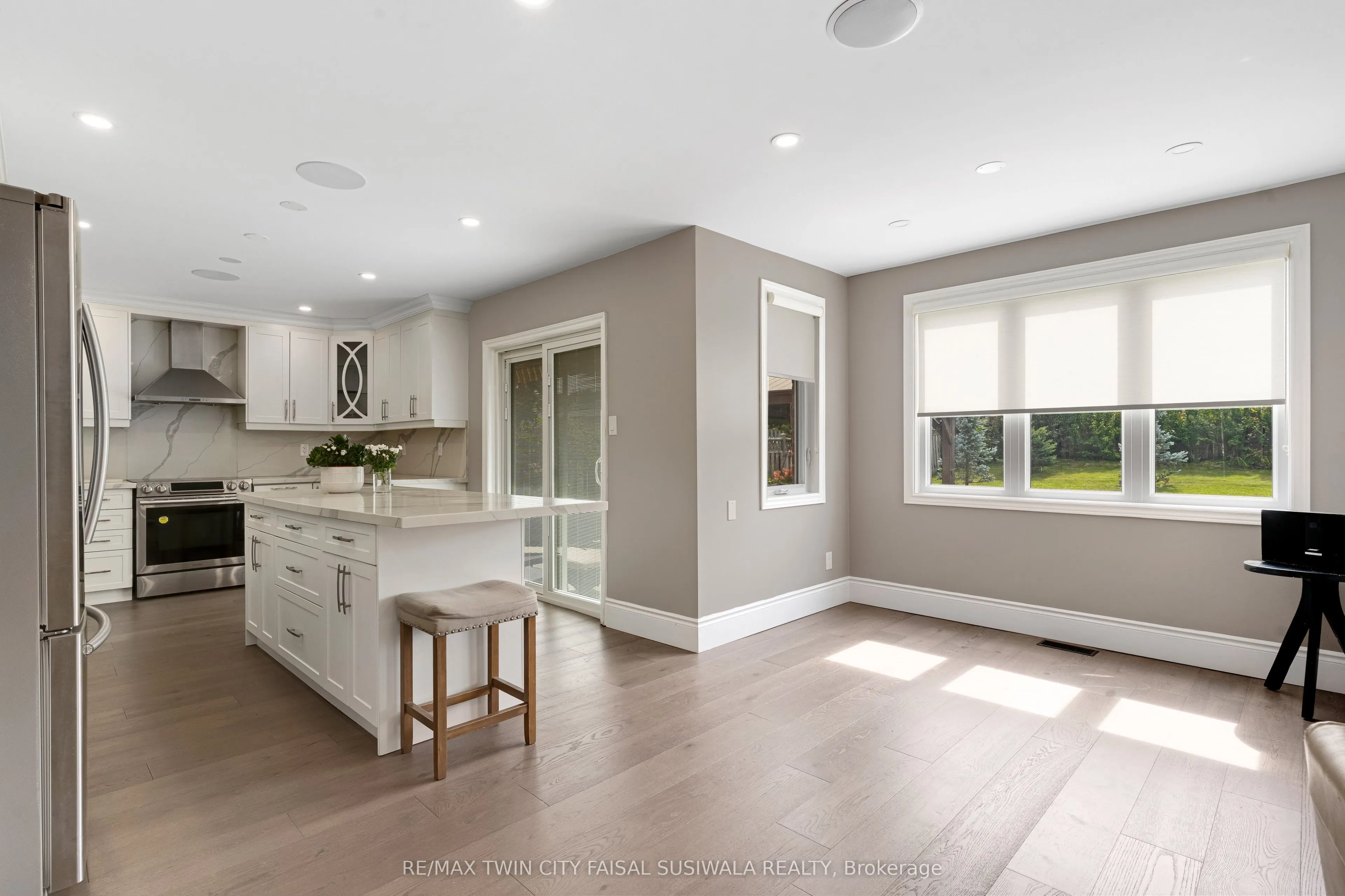 51 Bayne Crescent