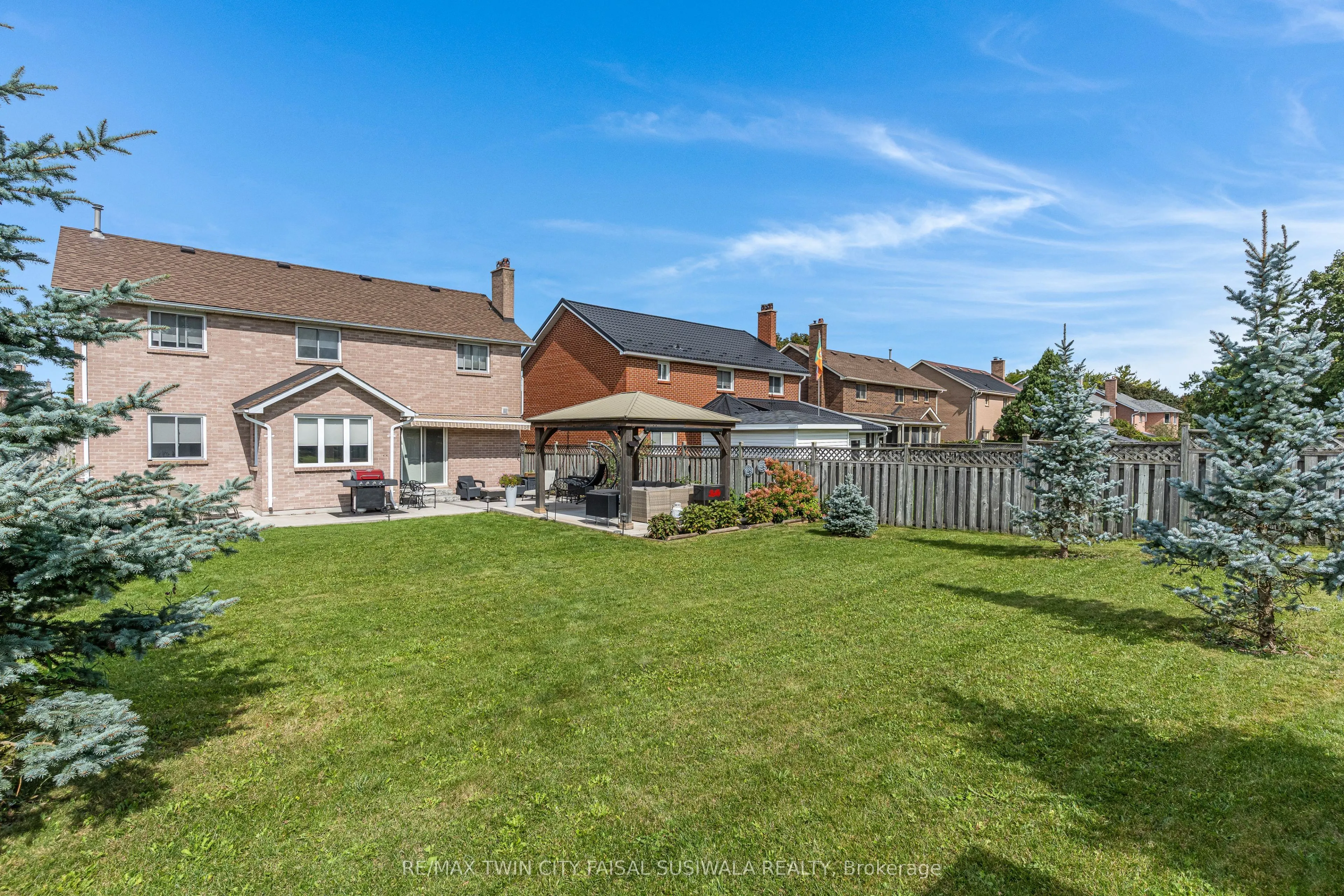 51 Bayne Crescent