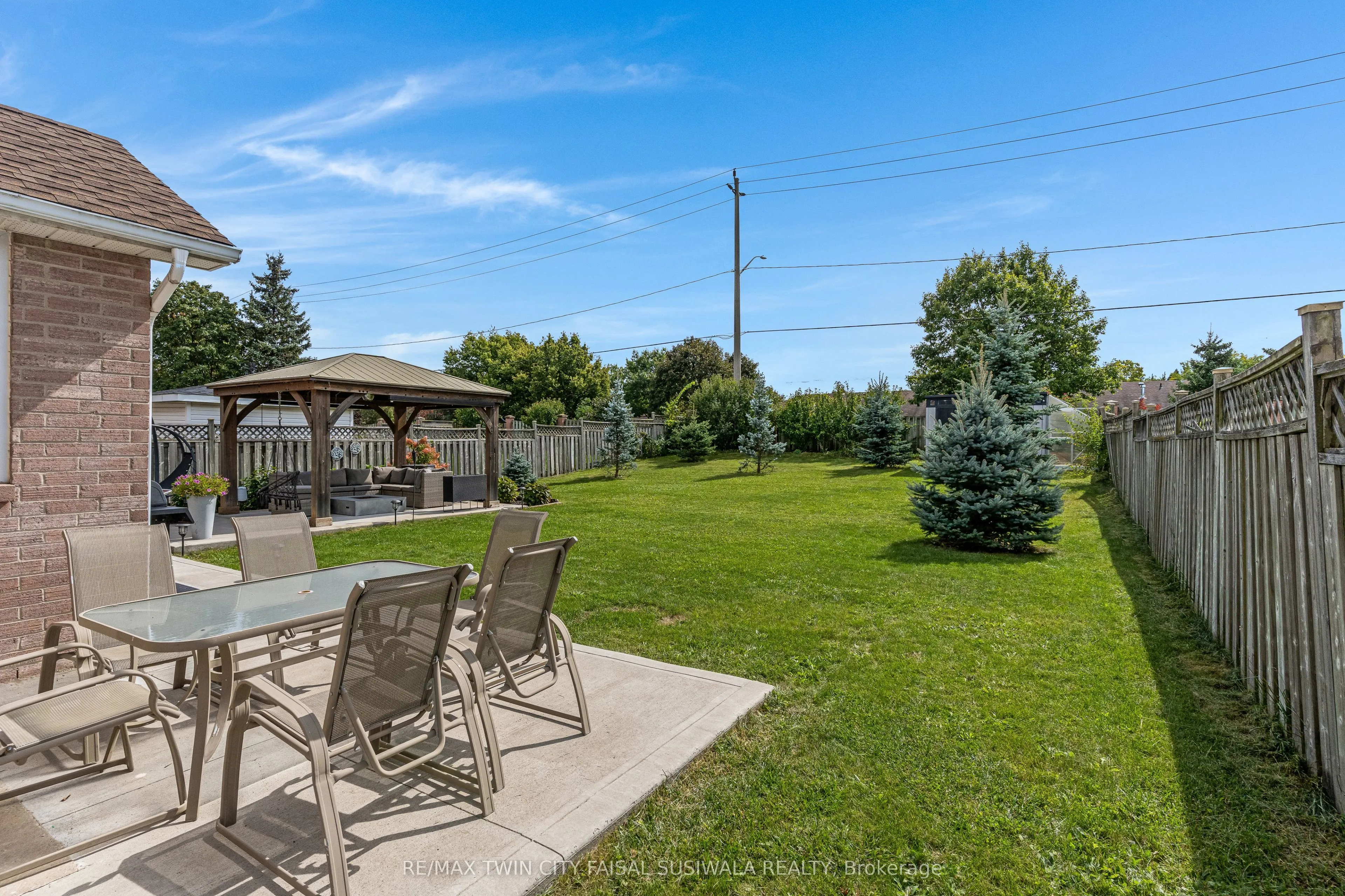 51 Bayne Crescent