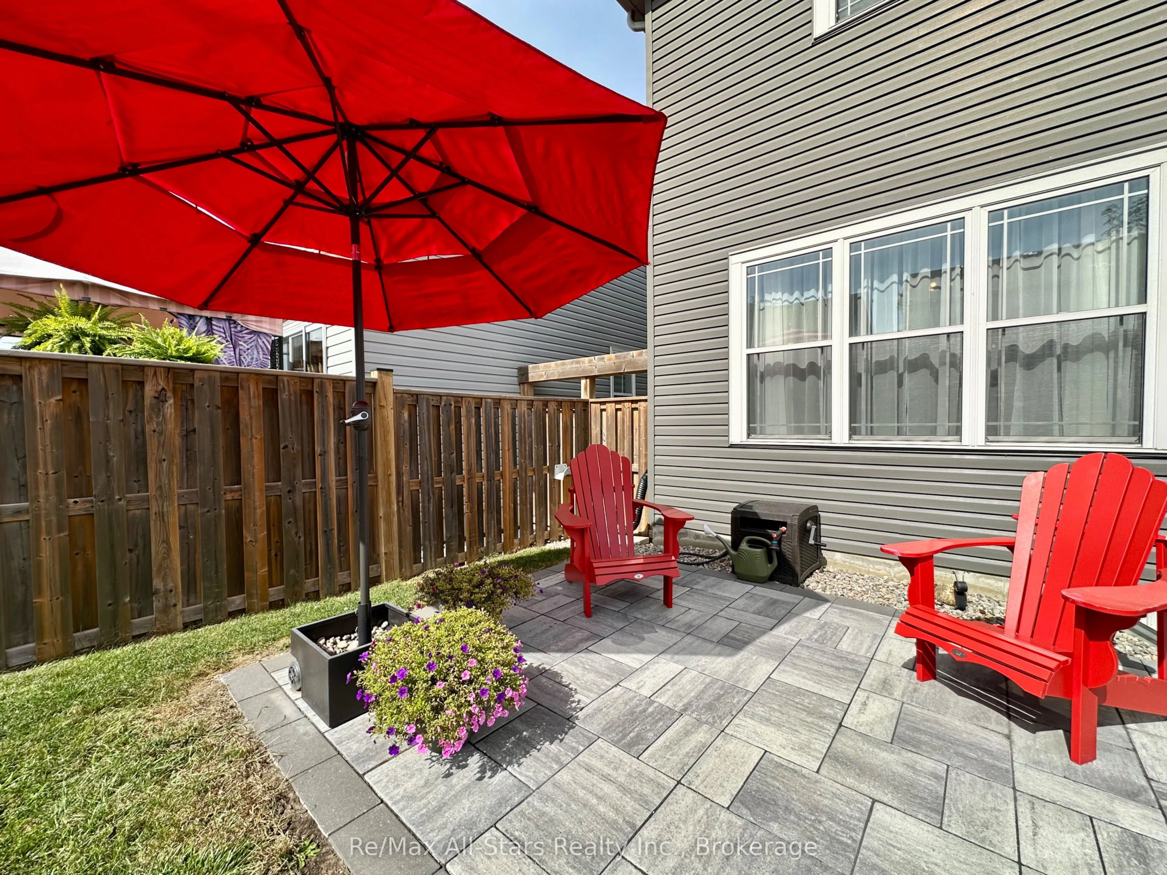 9 Briarwood Avenue