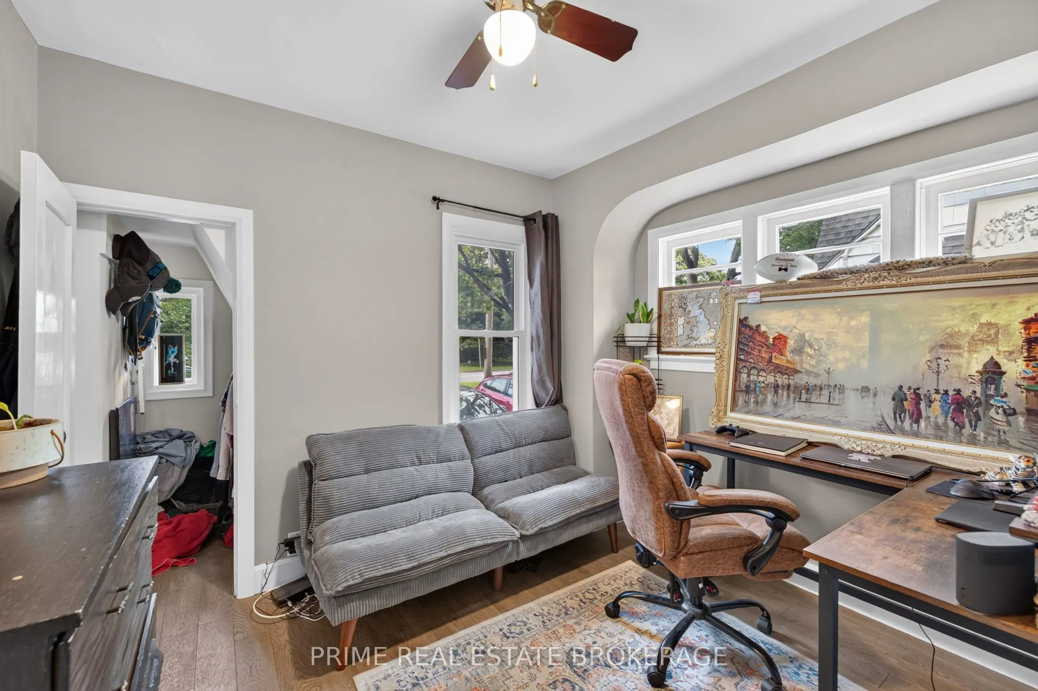 586 Cheapside Street