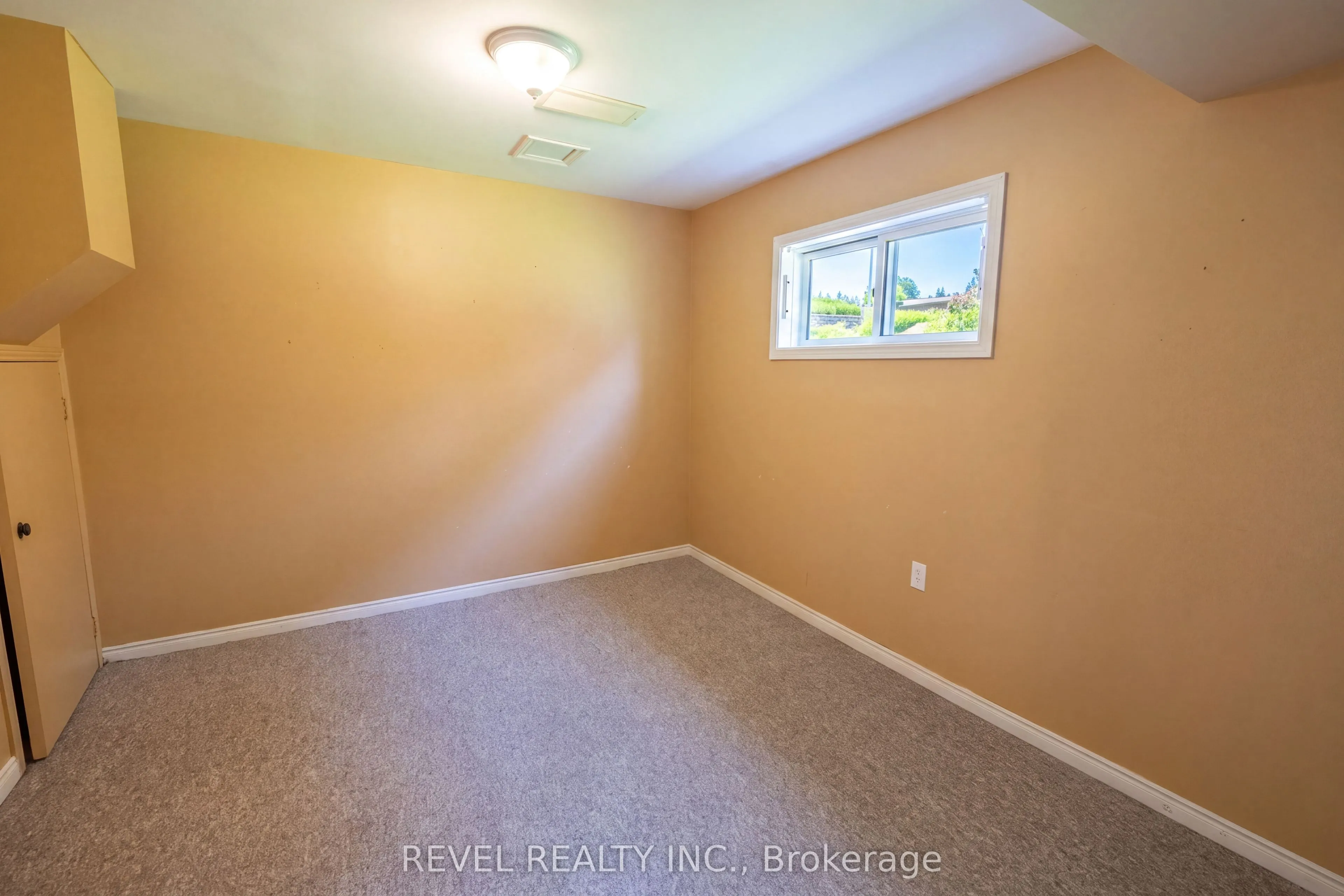 176 TOWERHILL Road