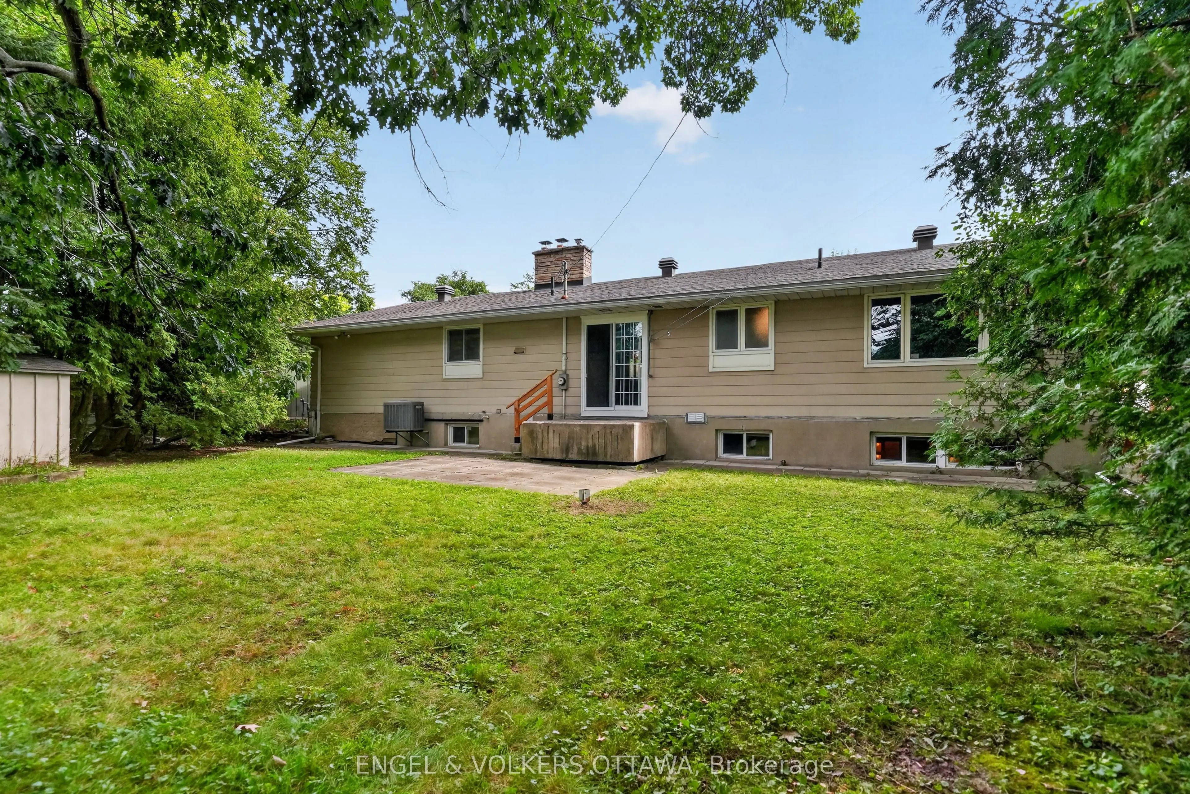 2642 Marble Crescent