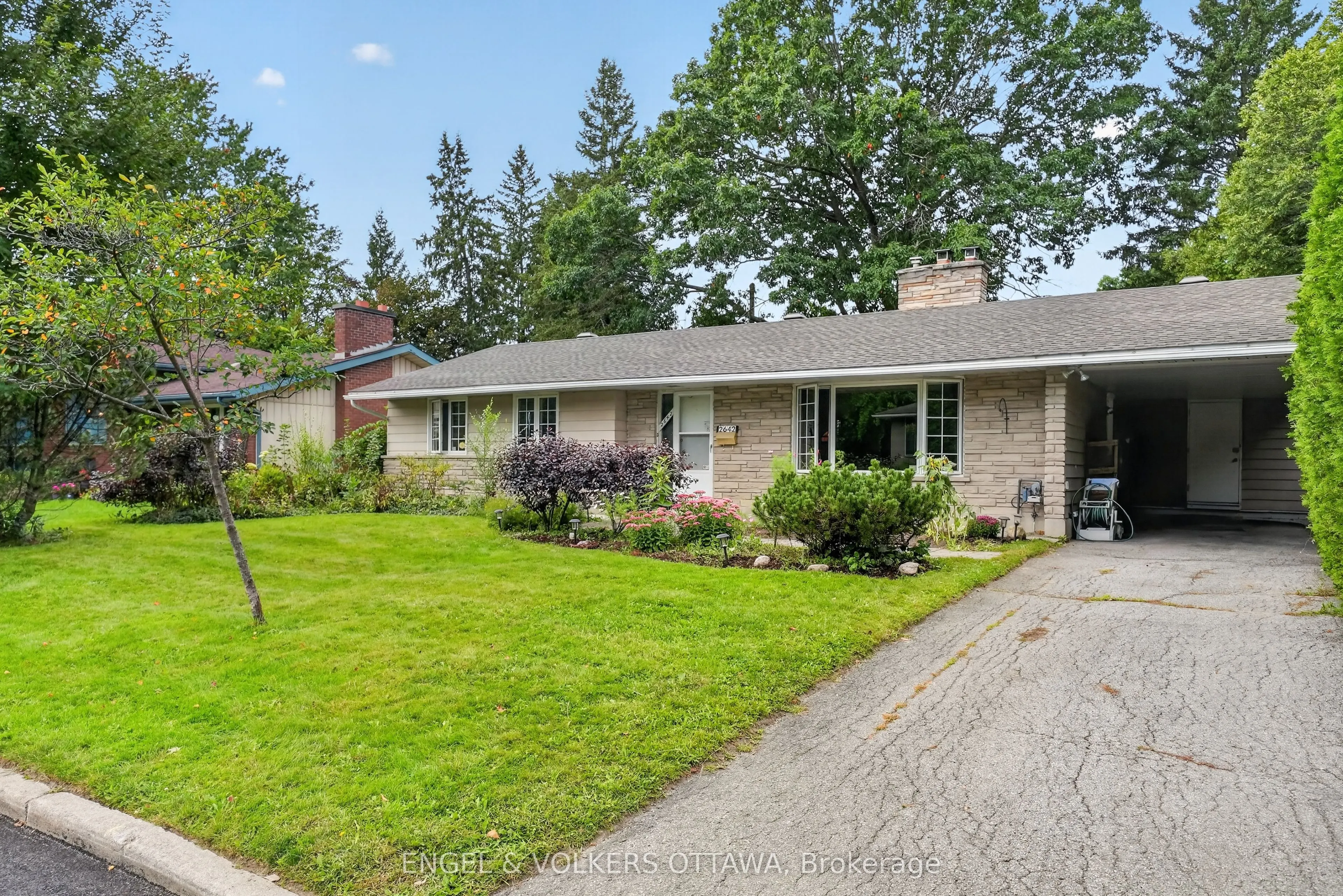 2642 Marble Crescent