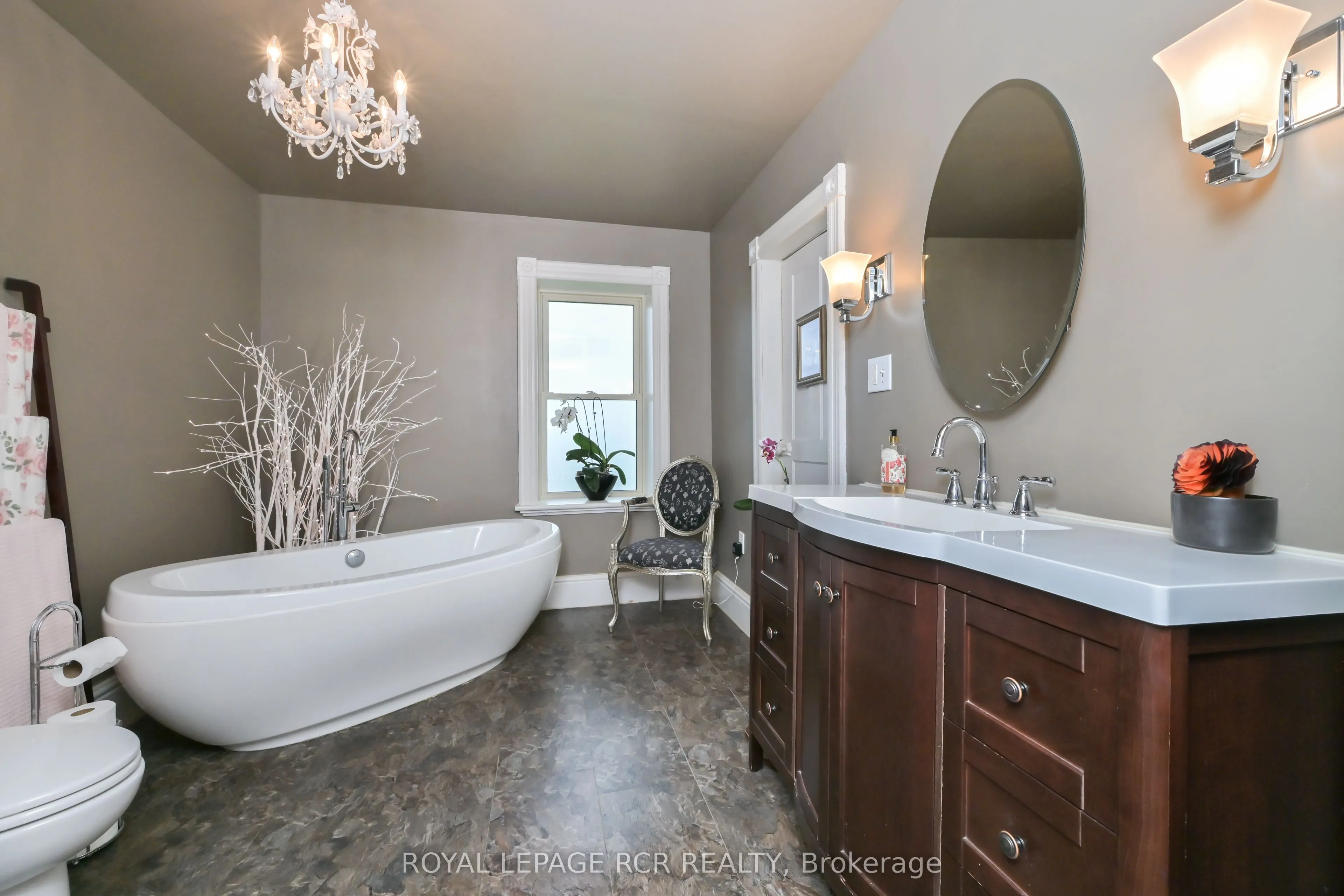 638394 Prince of Wales Road