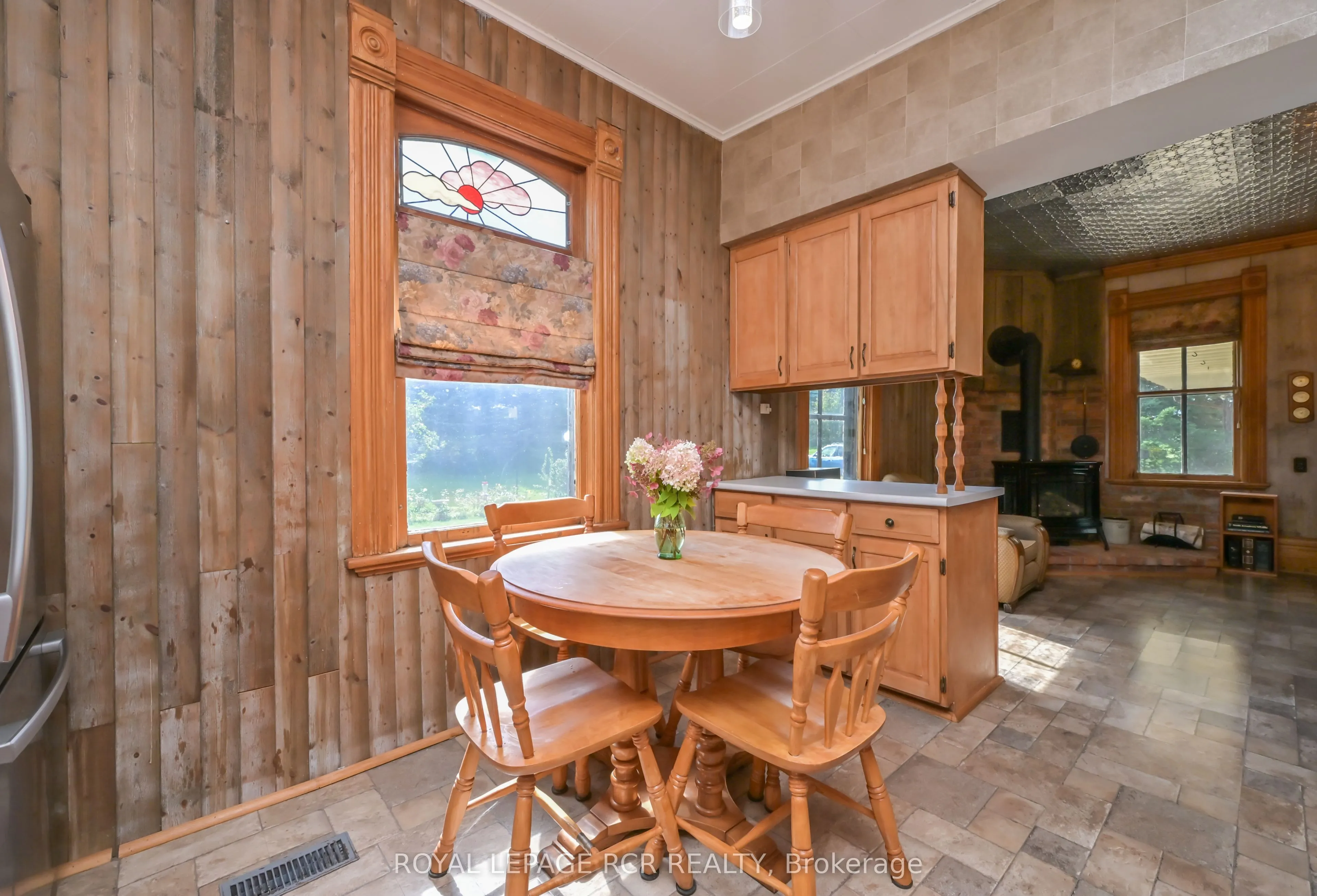 638394 Prince of Wales Road