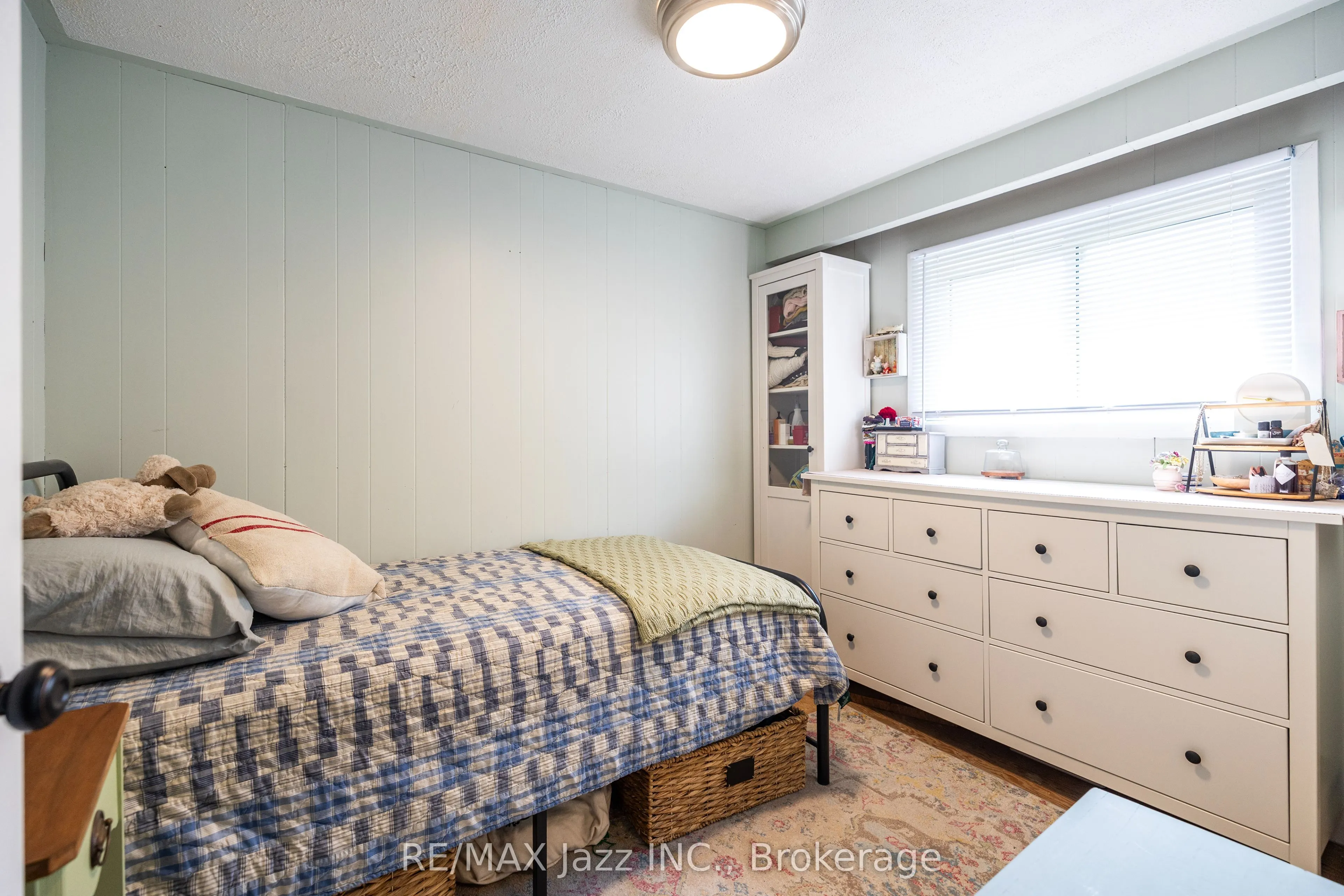 70 Marine Drive