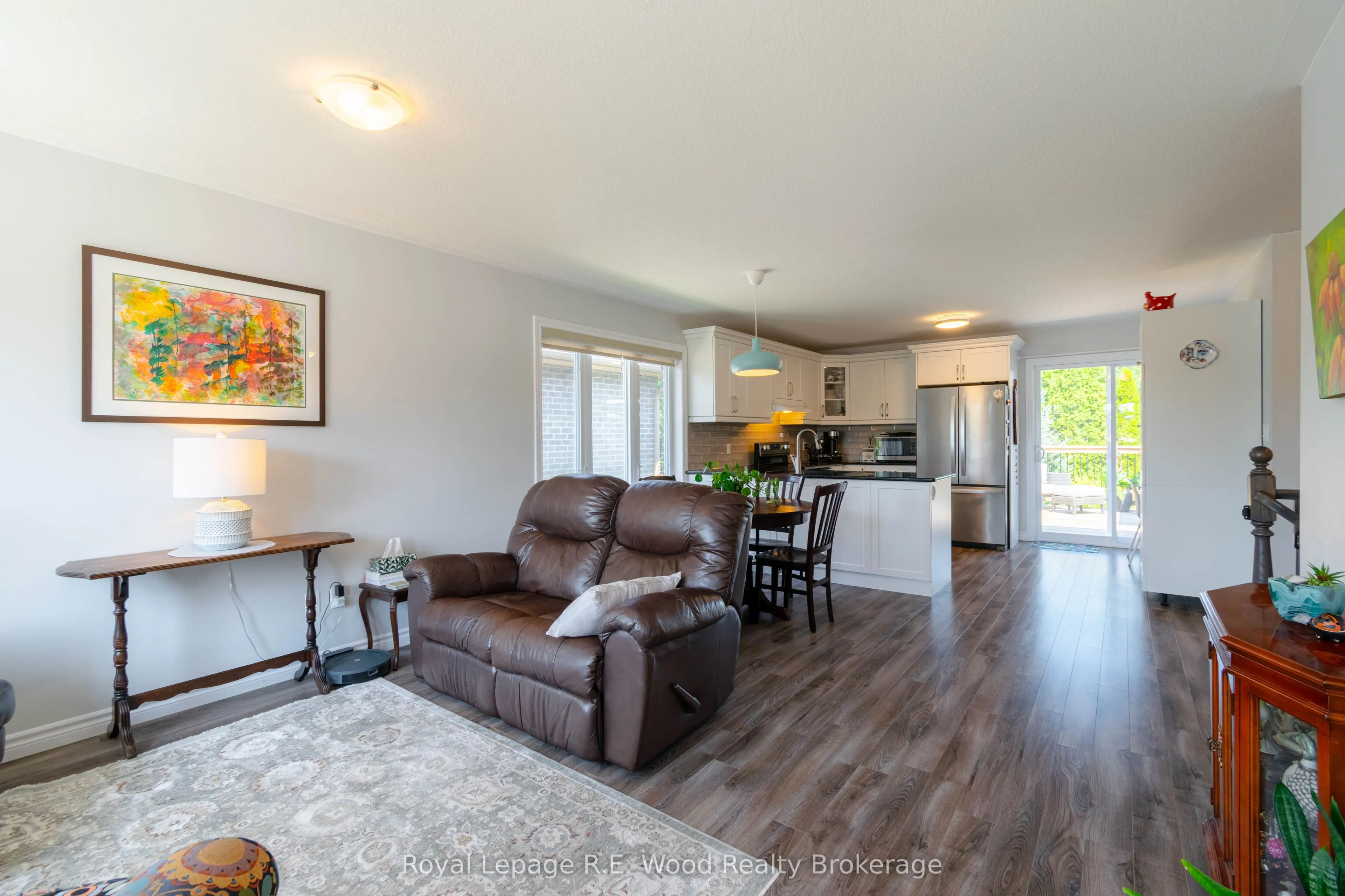 87 Irving Drive