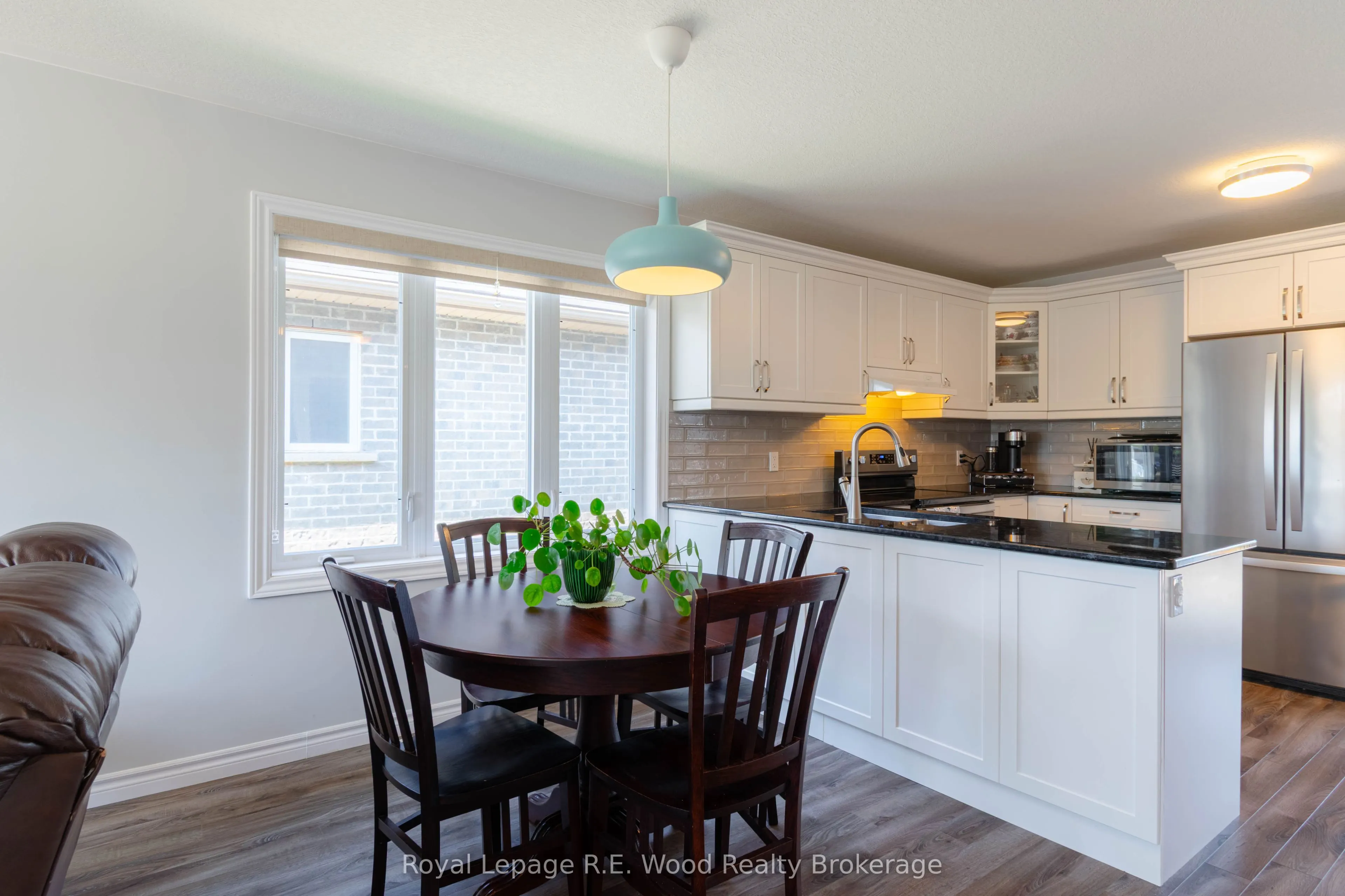 87 Irving Drive
