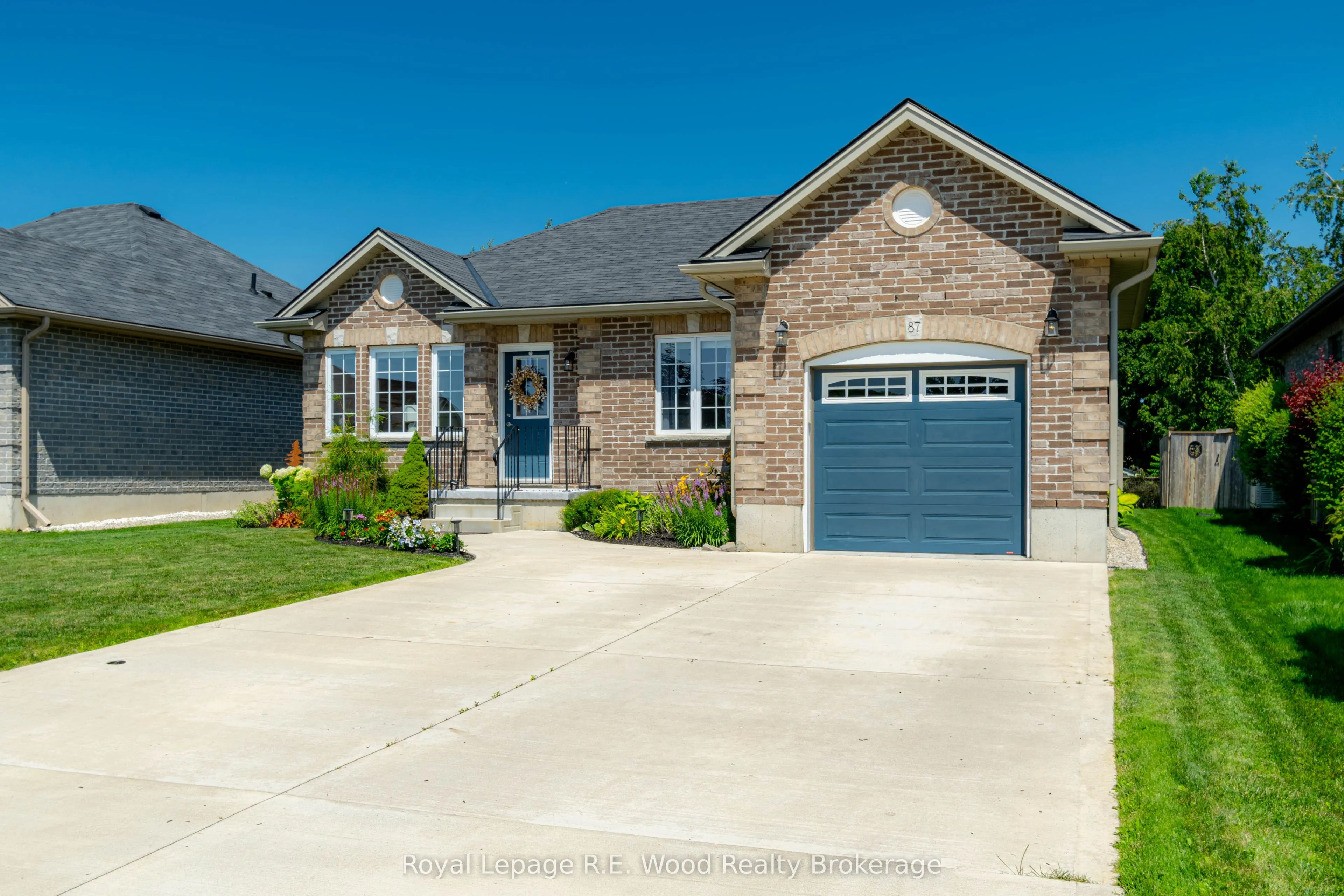 87 Irving Drive