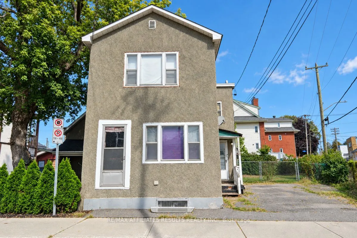 321 Savard Avenue