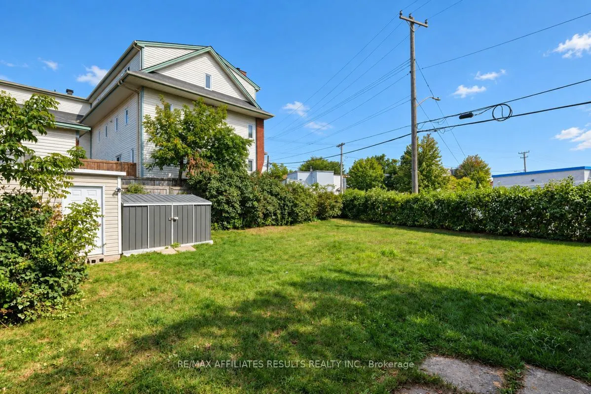 321 Savard Avenue