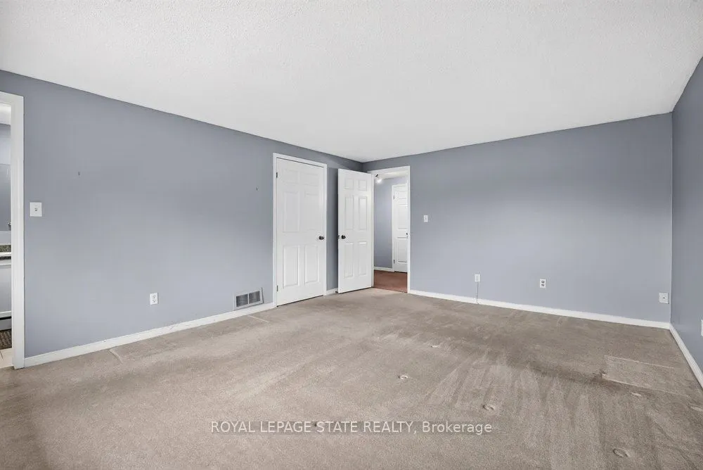2 Royalwood Court #20
