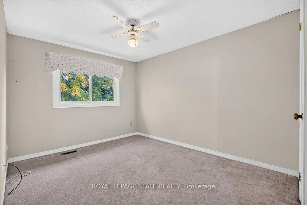 2 Royalwood Court #20