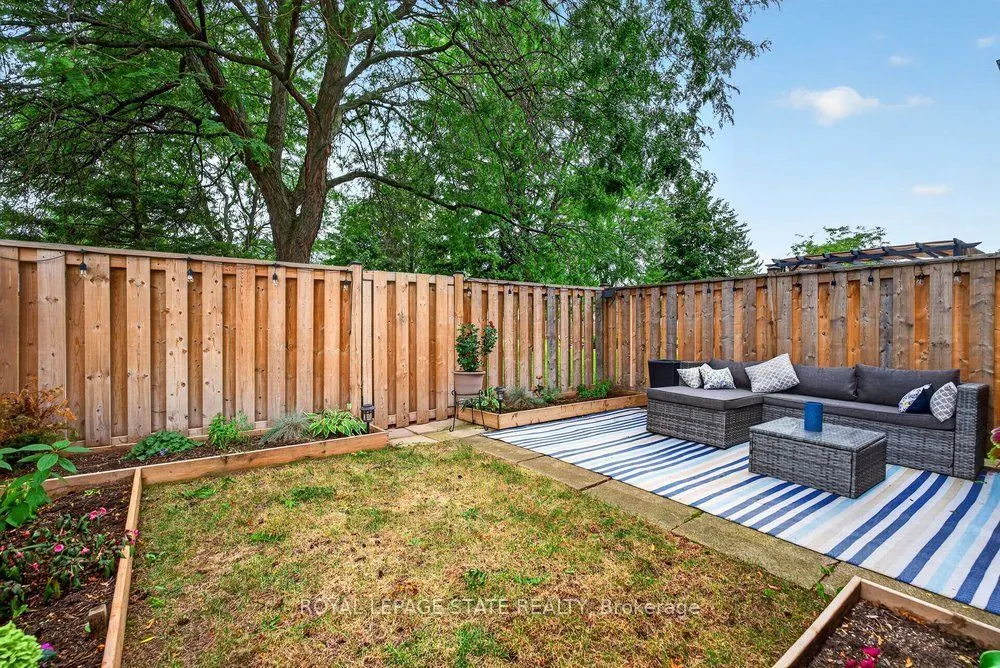 2 Royalwood Court #20