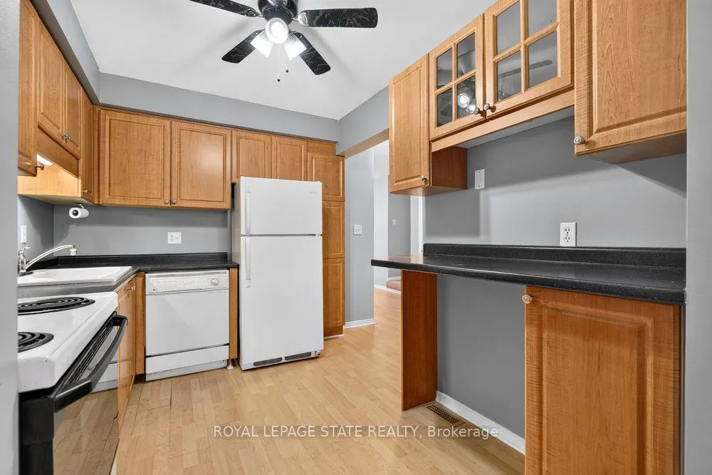 2 Royalwood Court #20