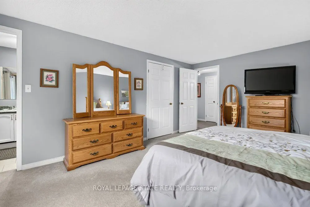 2 Royalwood Court #20