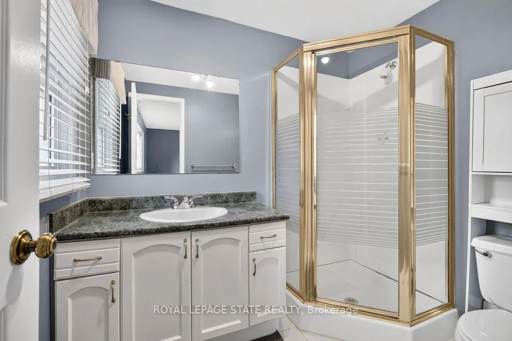 2 Royalwood Court #20