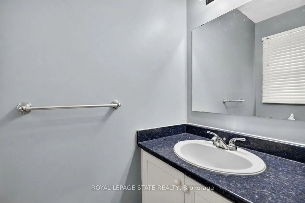 2 Royalwood Court #20