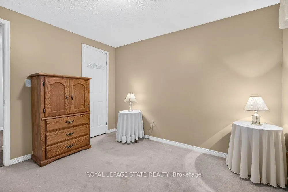2 Royalwood Court #20