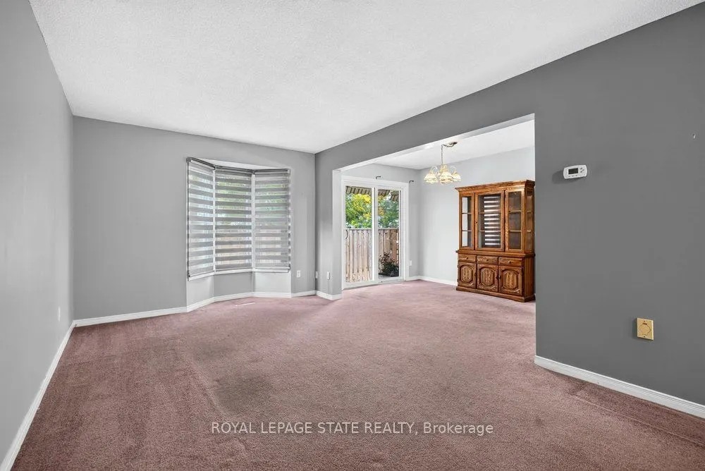 2 Royalwood Court #20