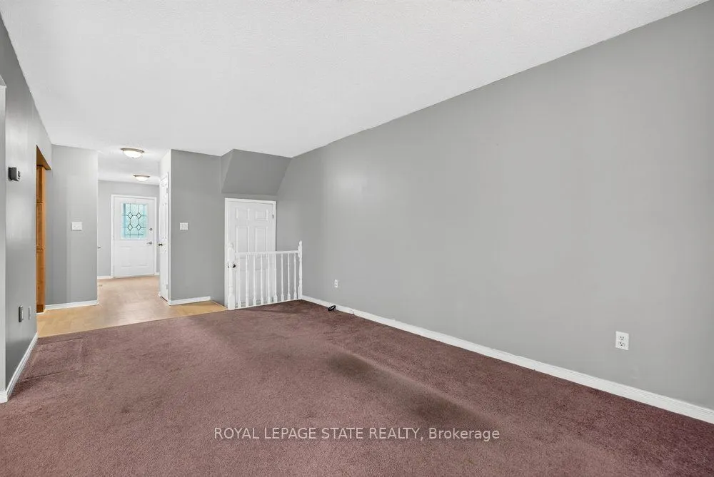 2 Royalwood Court #20