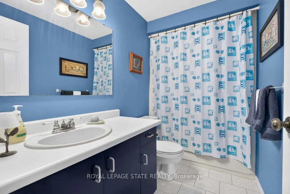 2 Royalwood Court #20