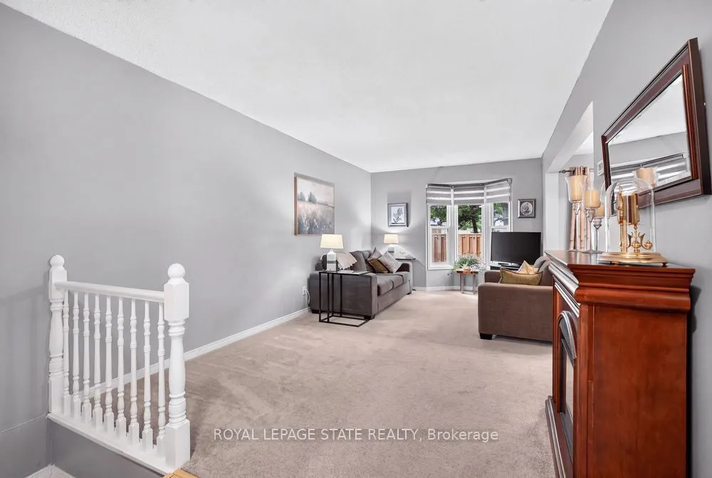 2 Royalwood Court #20