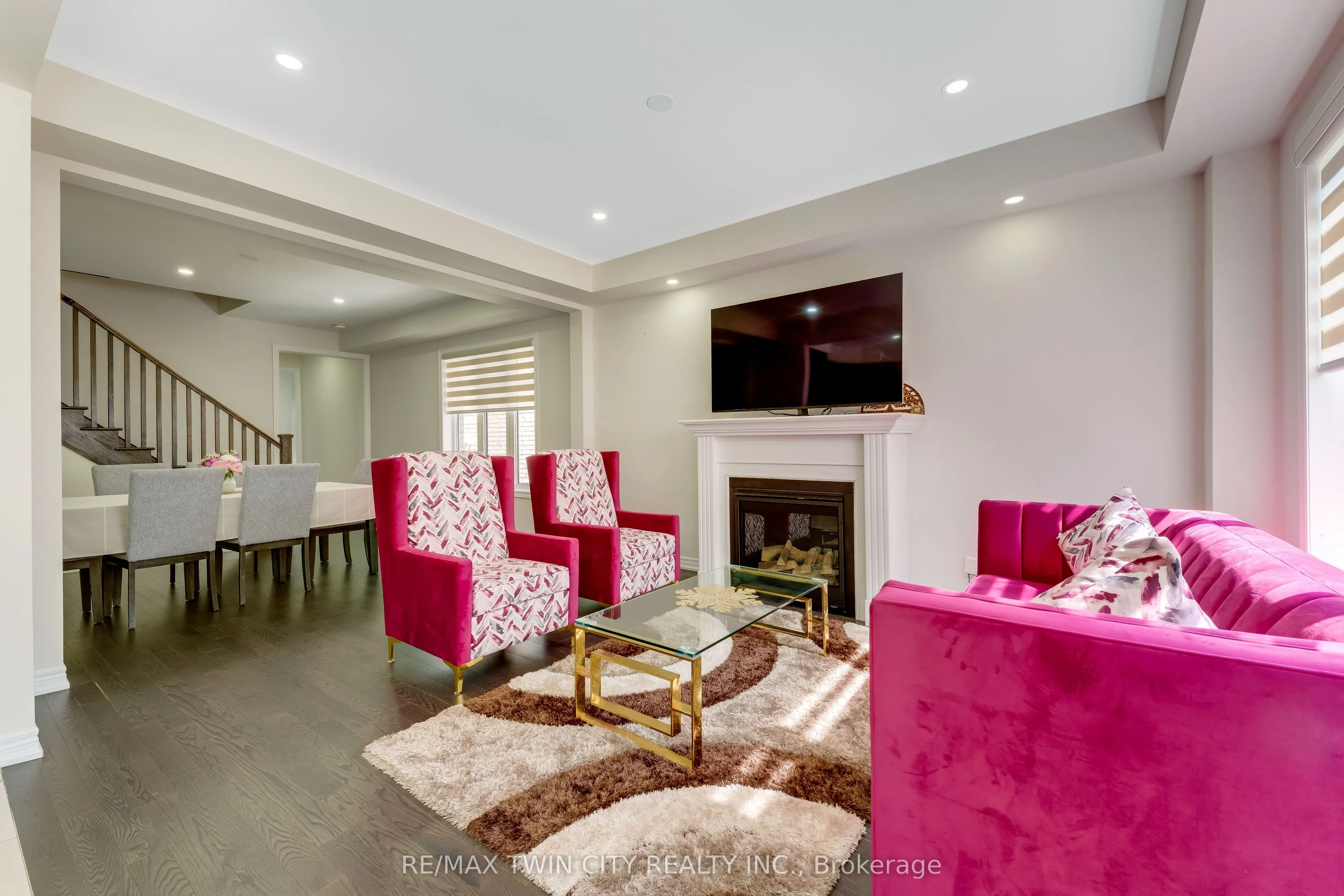 106 HALDIMAND Street