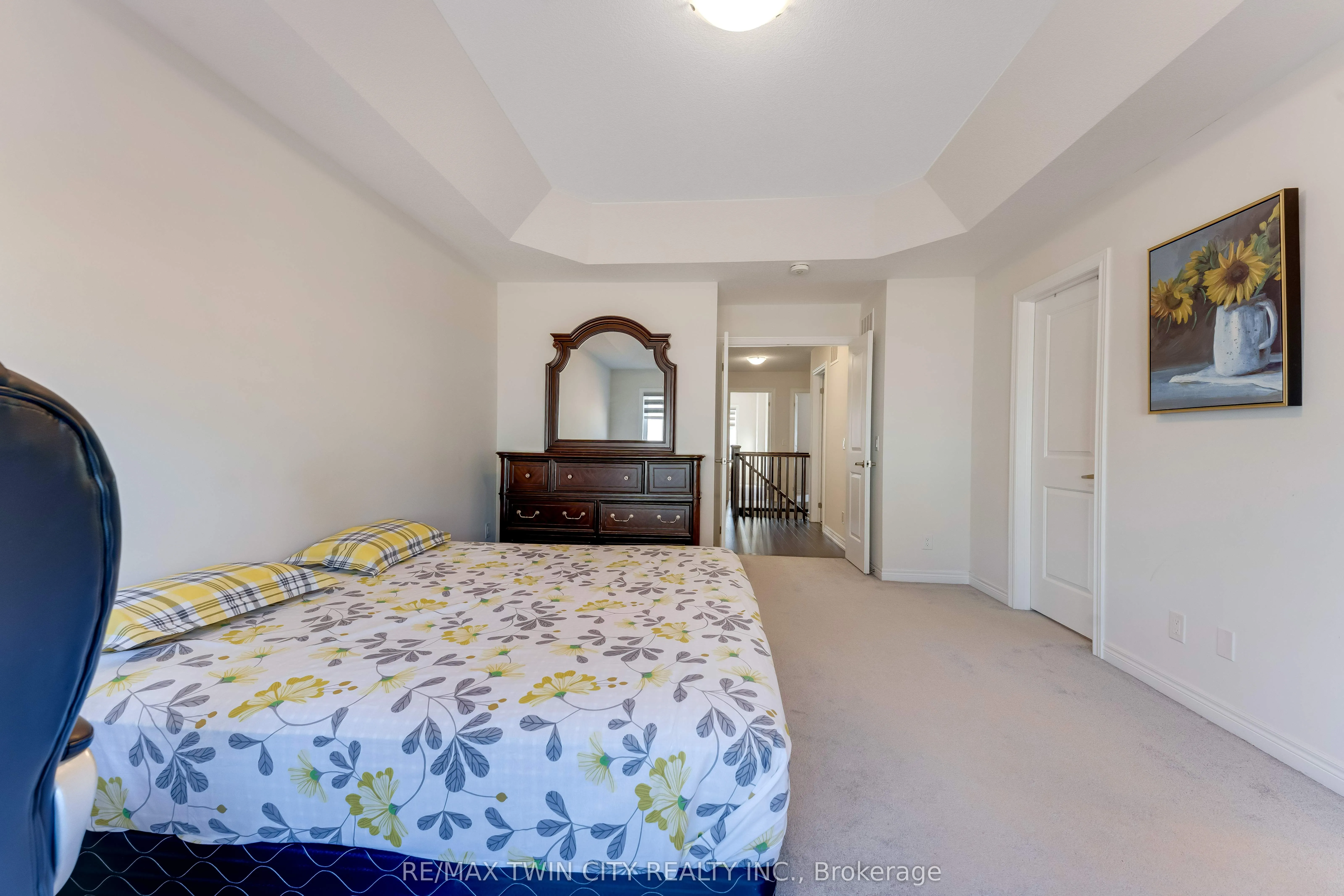 106 HALDIMAND Street
