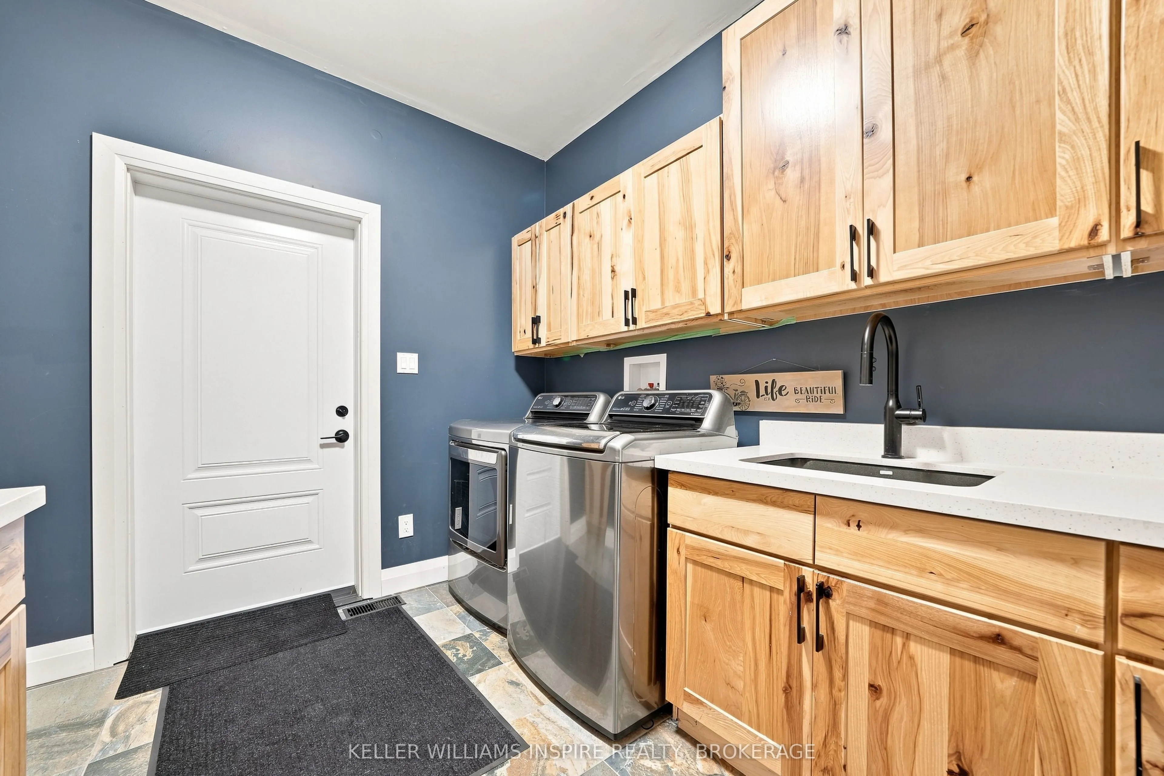 866 Godolphin Road