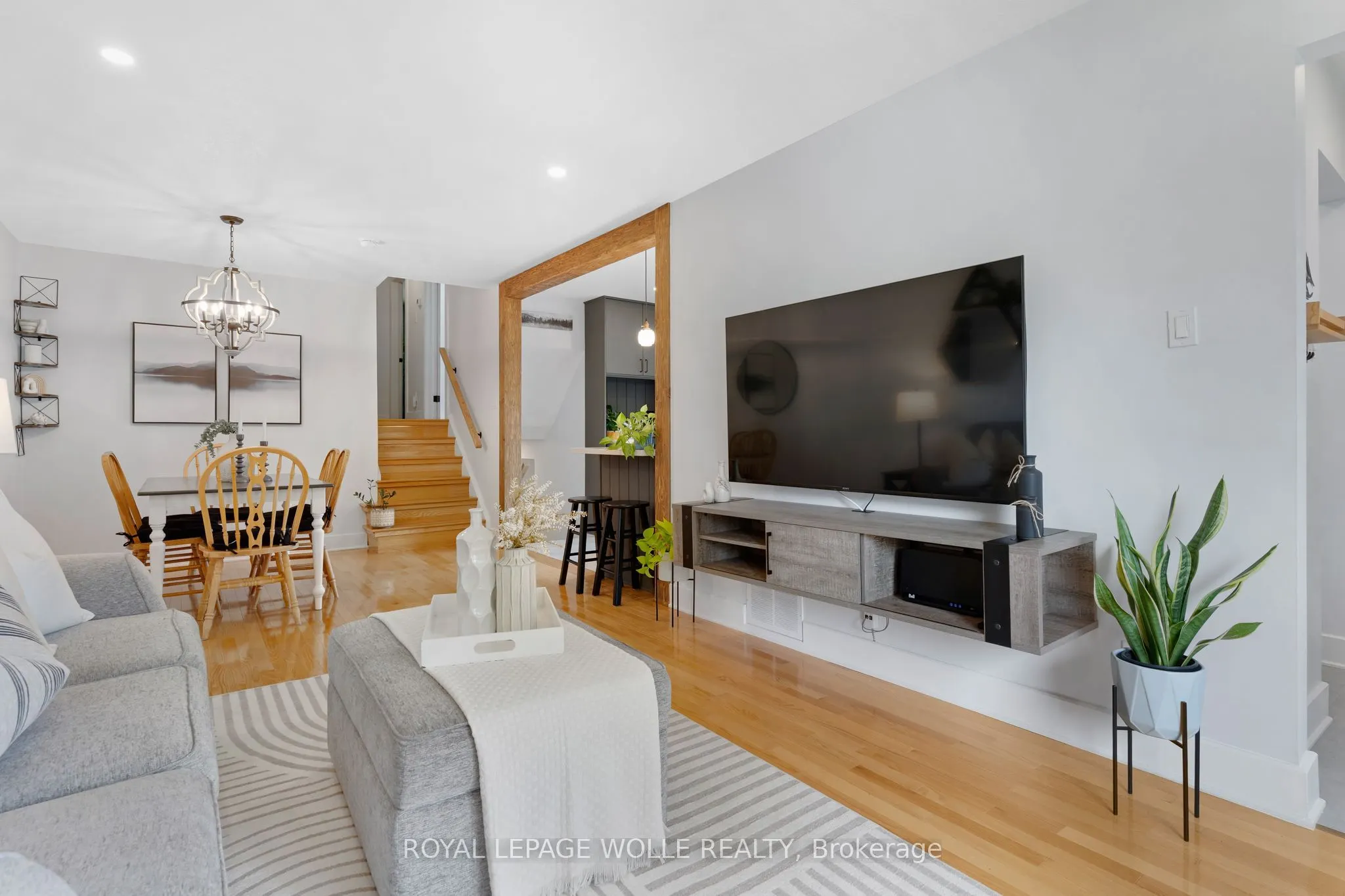 477 Kingscourt Drive #B
