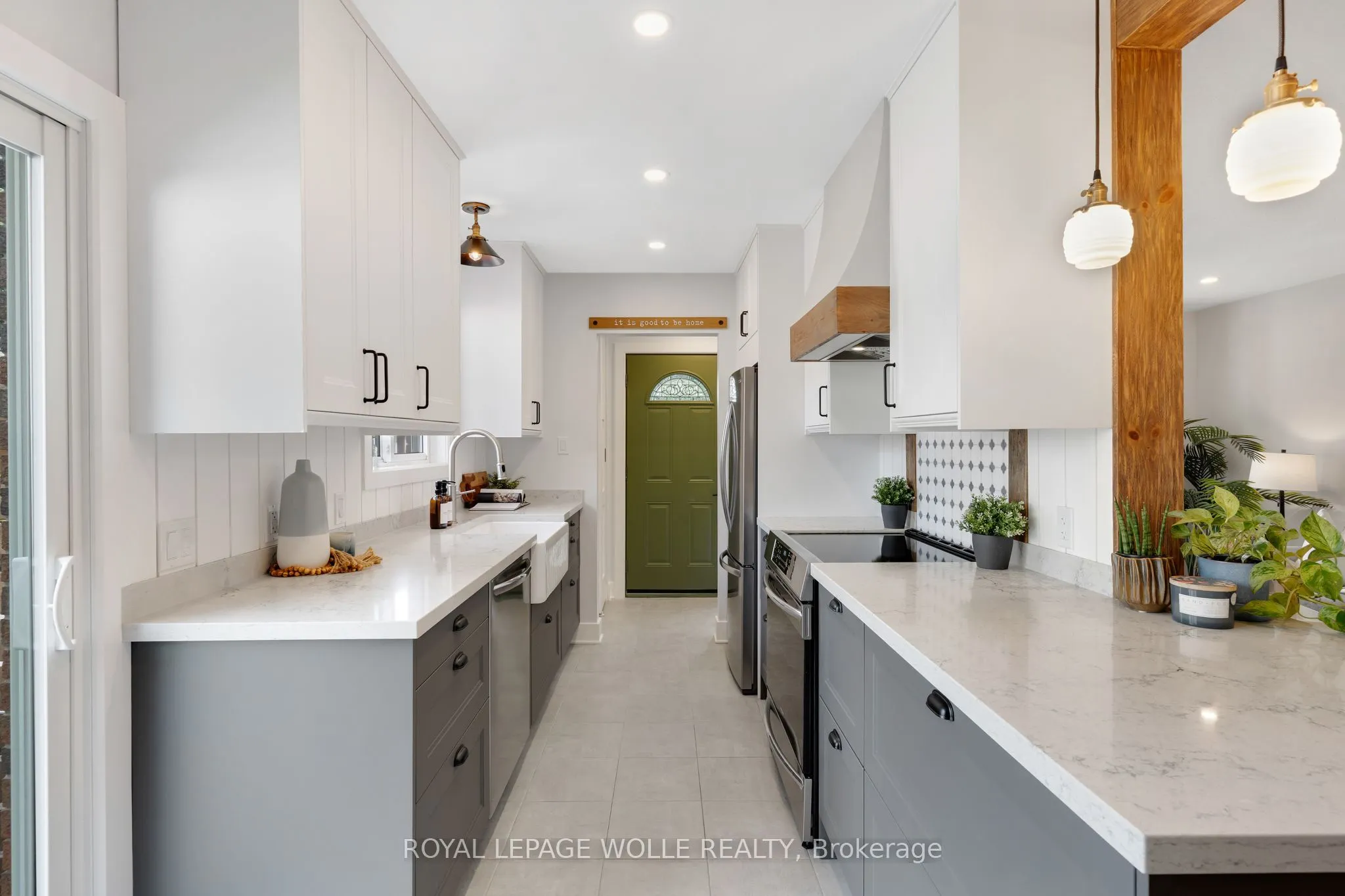 477 Kingscourt Drive #B