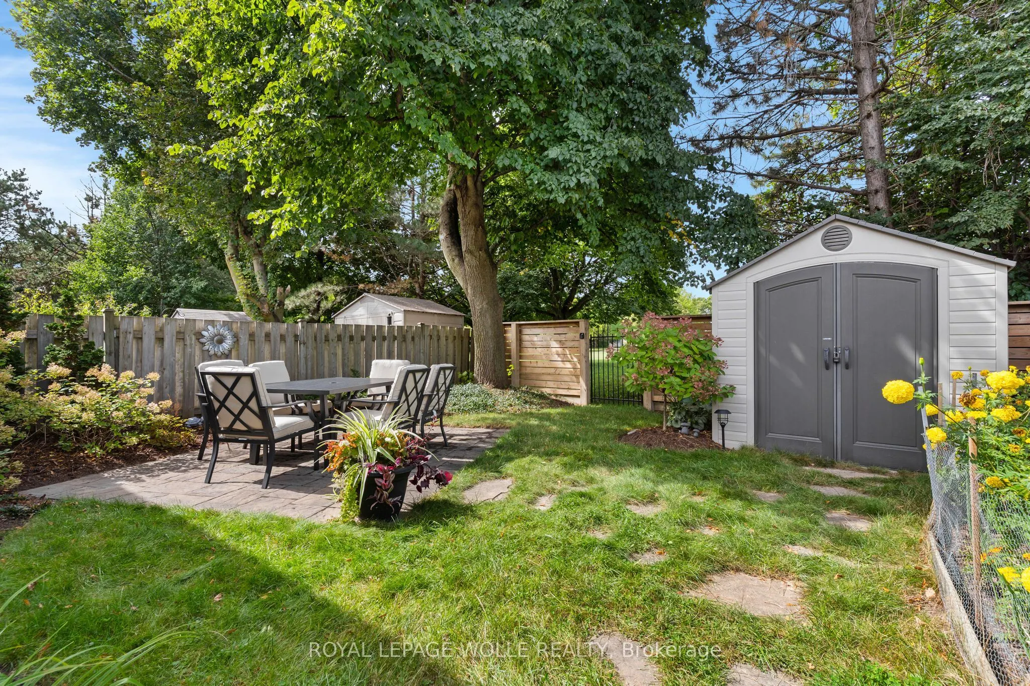 477 Kingscourt Drive #B