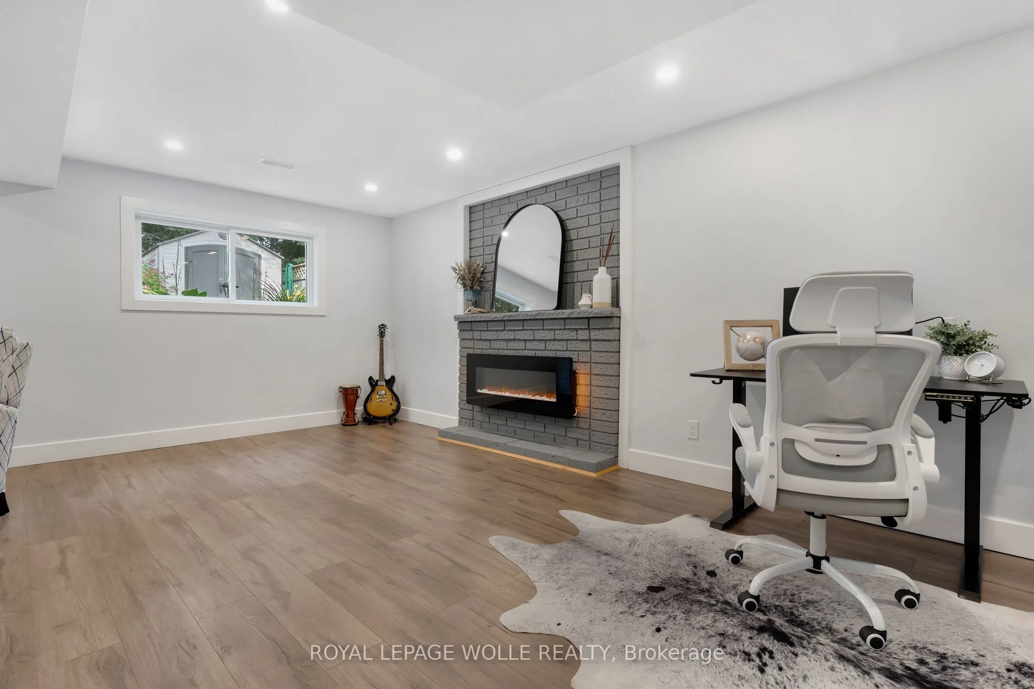 477 Kingscourt Drive #B