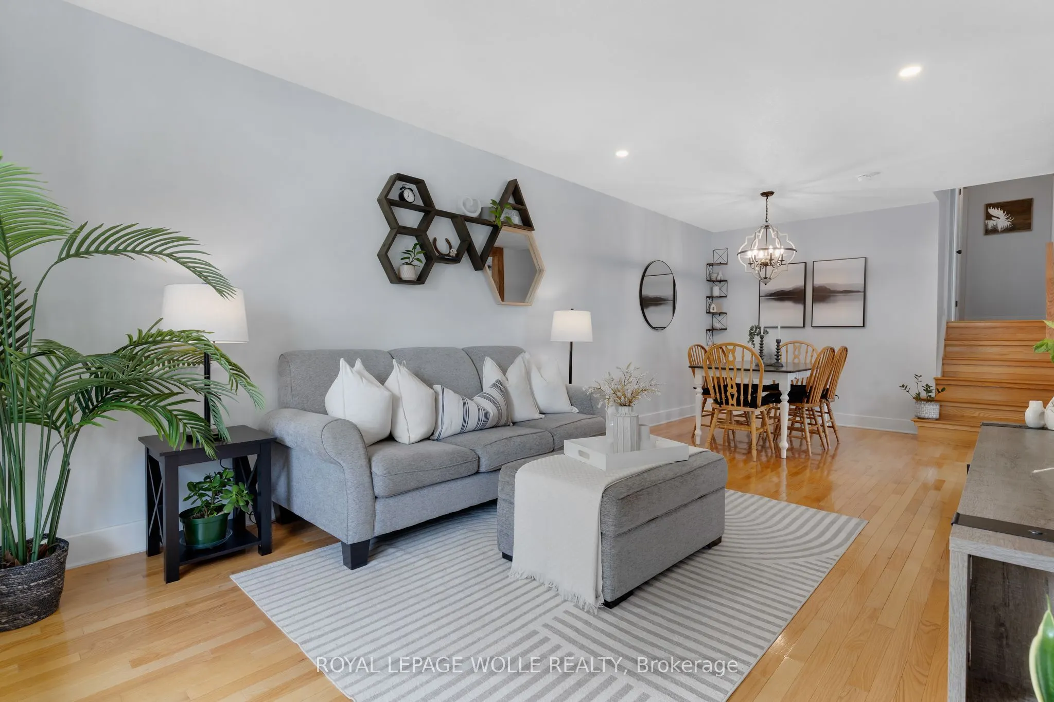 477 Kingscourt Drive #B