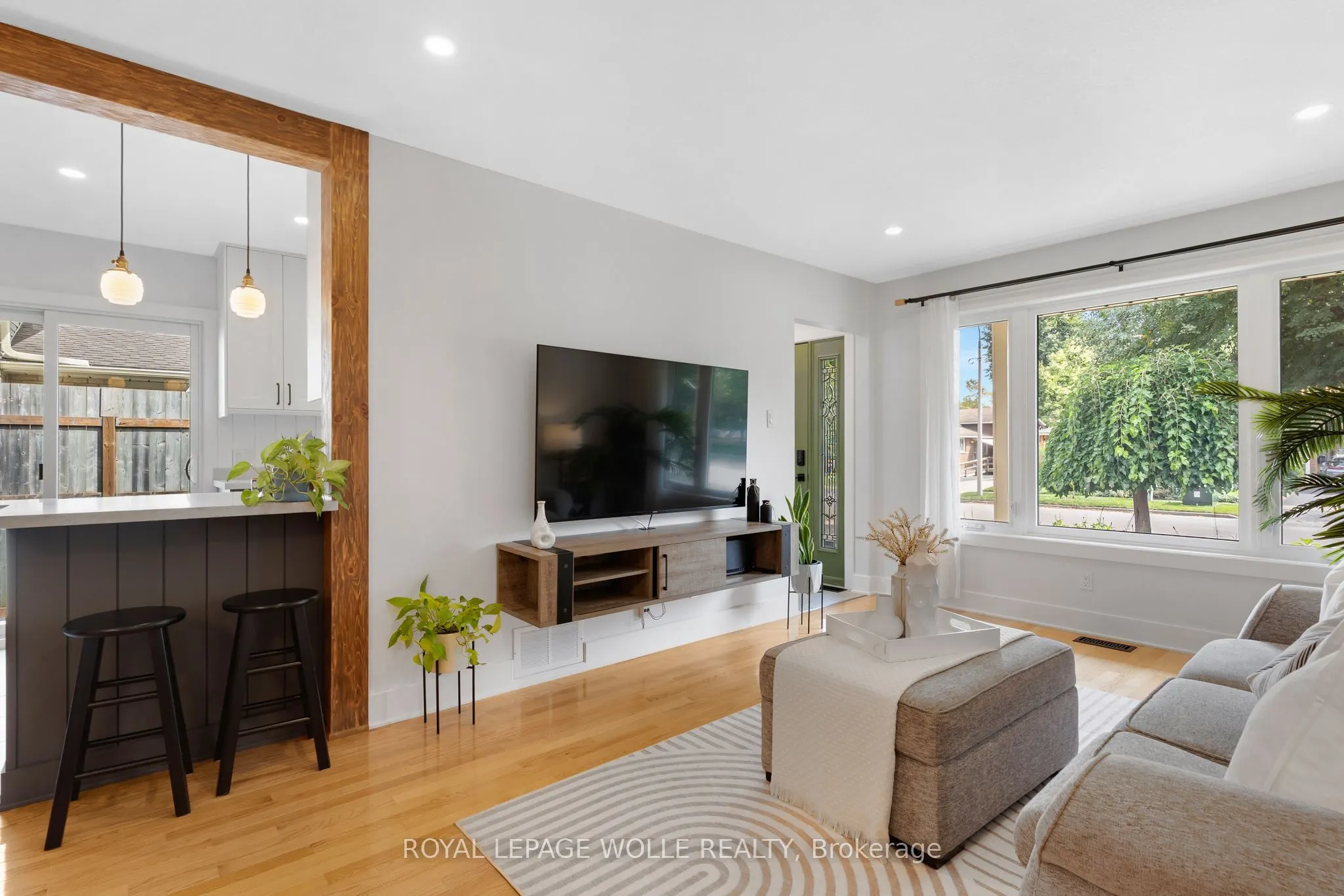 477 Kingscourt Drive #B