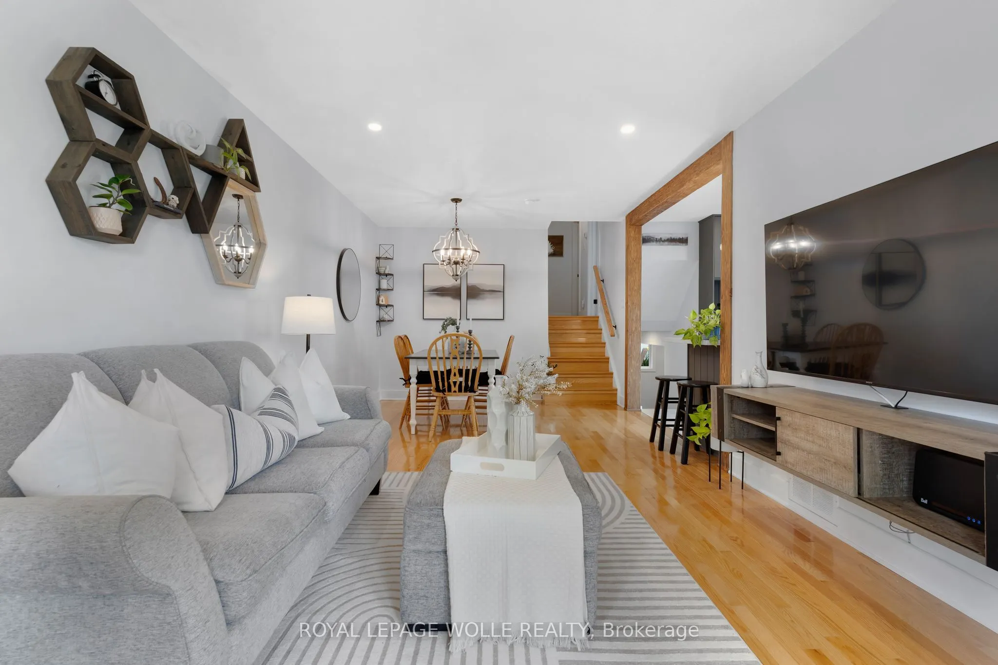477 Kingscourt Drive #B