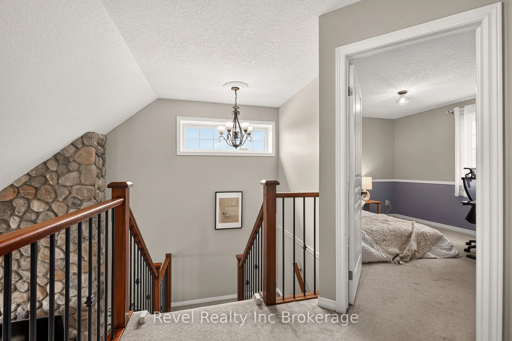 762 Frontenac Crescent