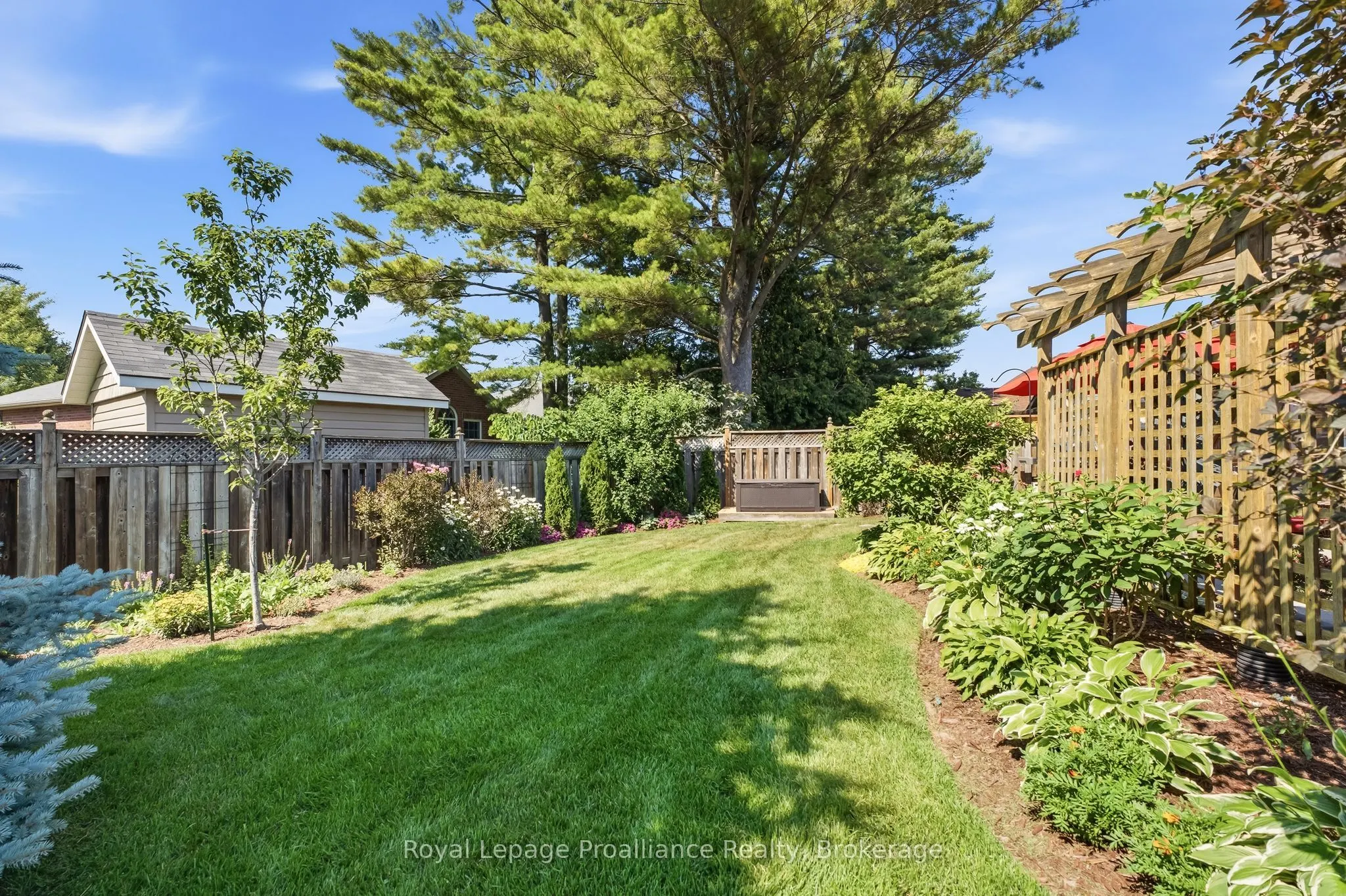 4 Birch Court
