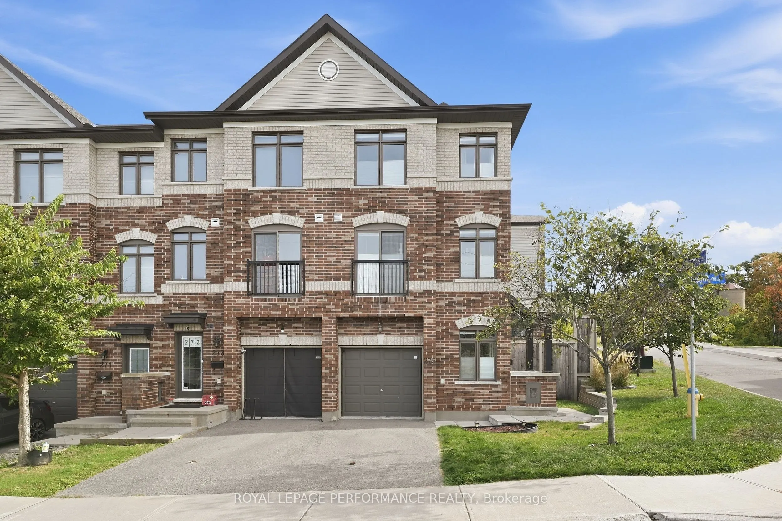 275 Eric Czapnik Way