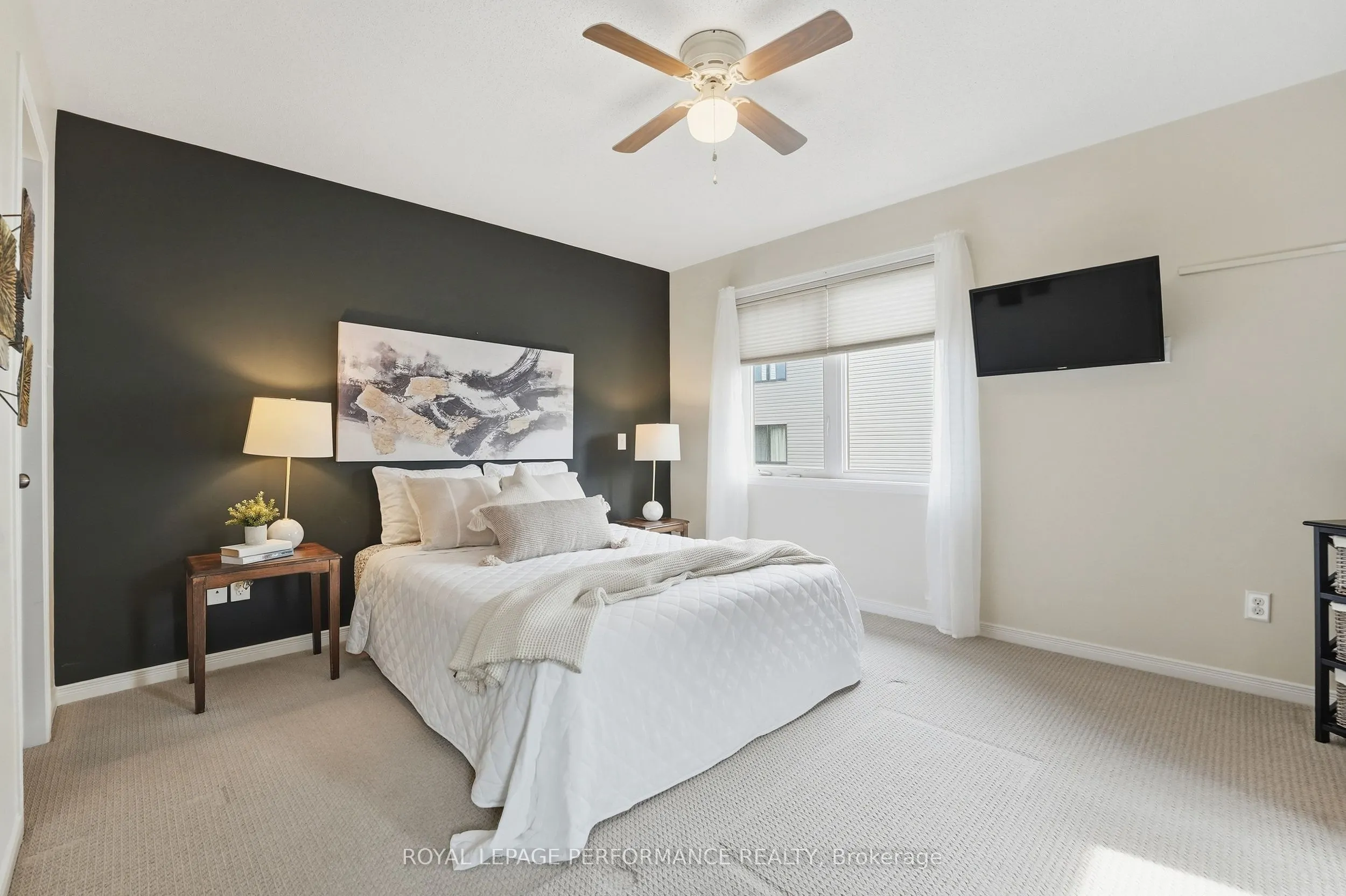 275 Eric Czapnik Way