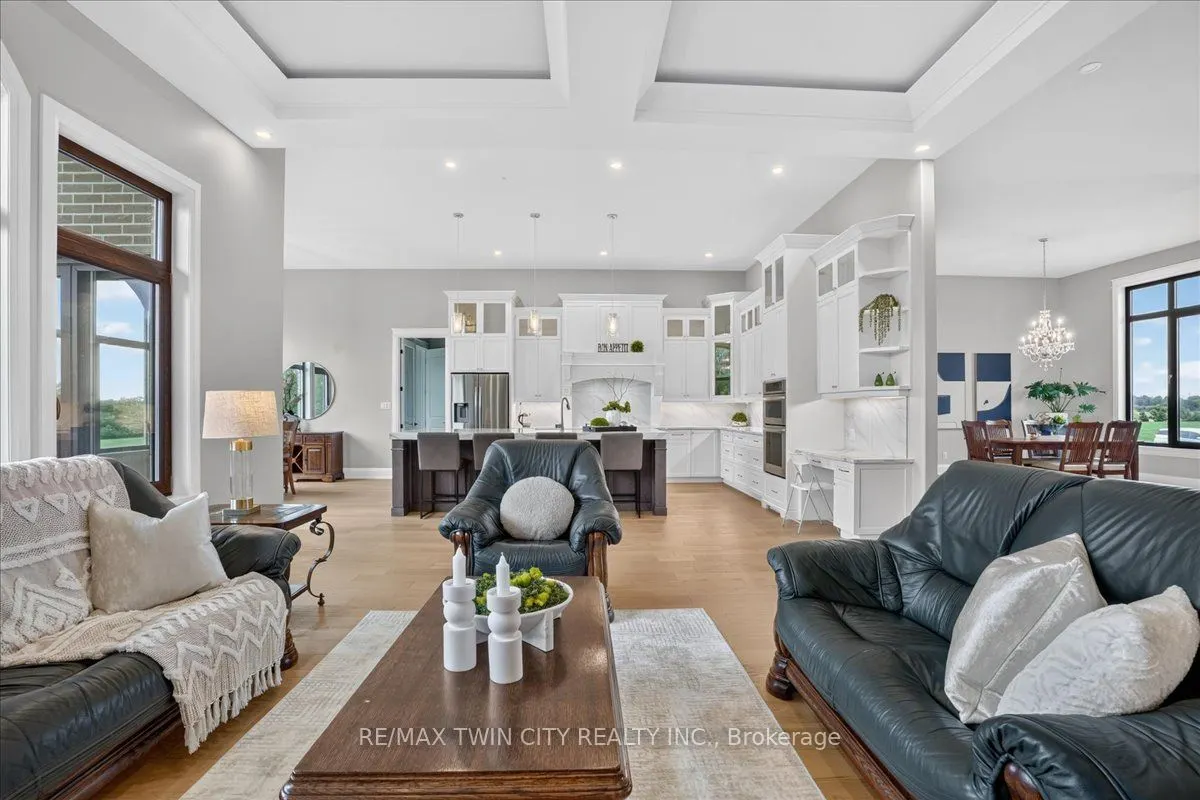 670 Bishopsgate Road #8