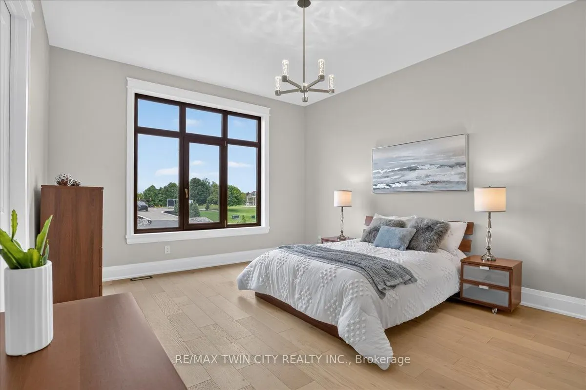 670 Bishopsgate Road #8