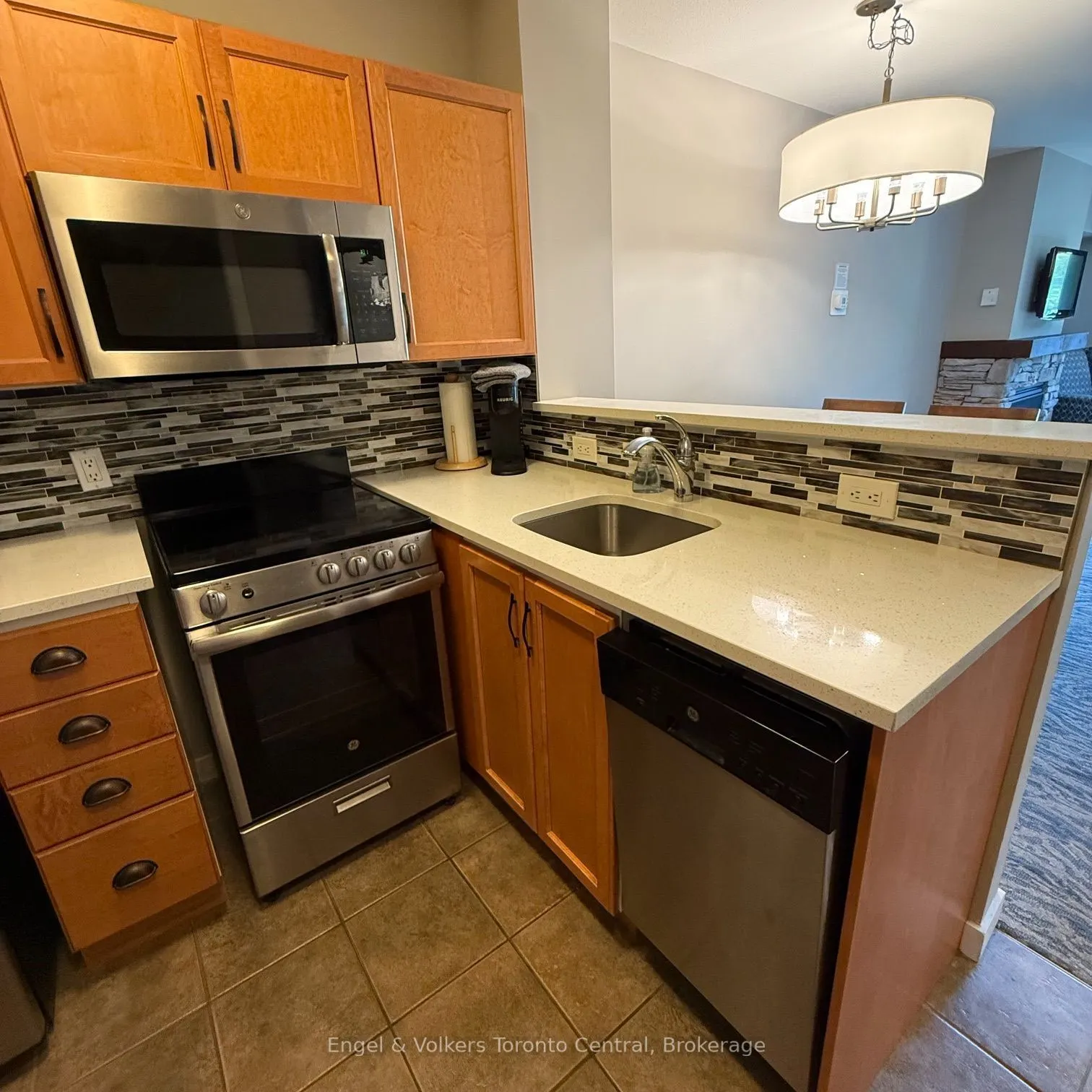 156 Jozo Weider Boulevard #322