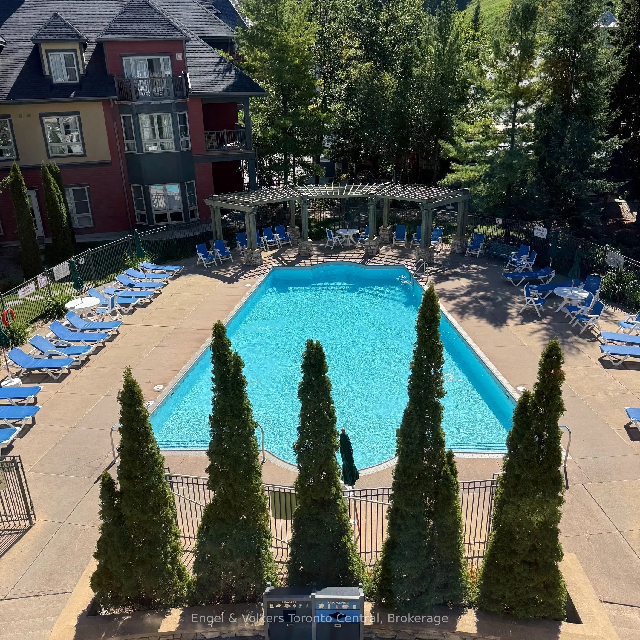 156 Jozo Weider Boulevard #322