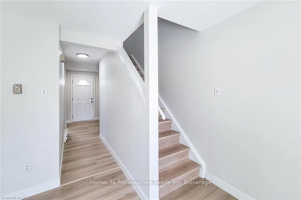 488 Grey Street #29