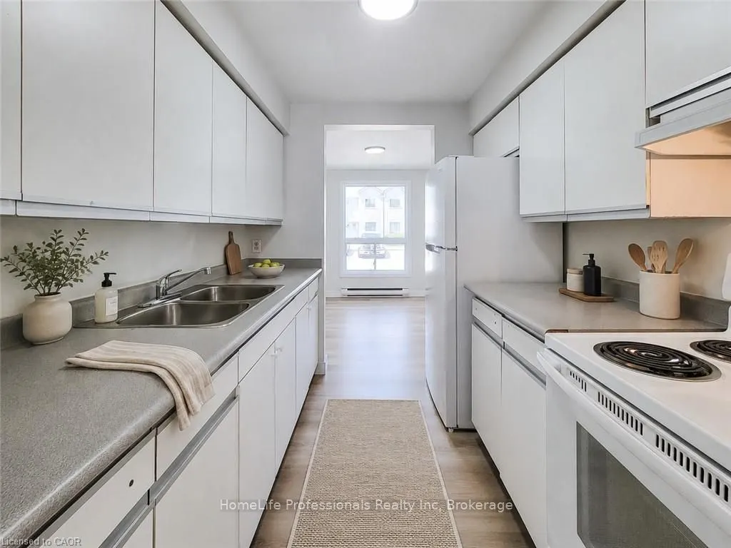 488 Grey Street #29