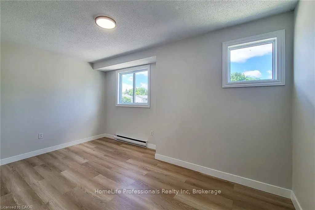 488 Grey Street #29