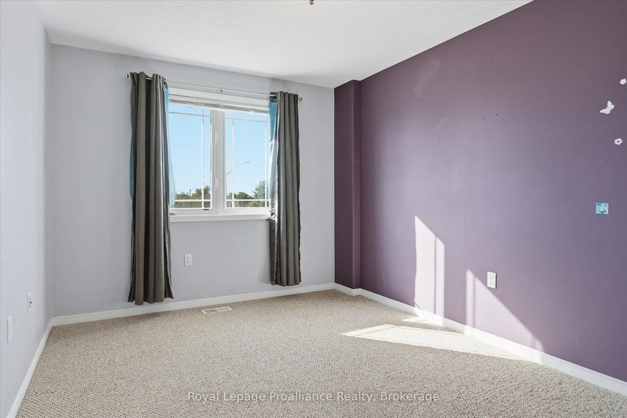 82 Parcells Crescent